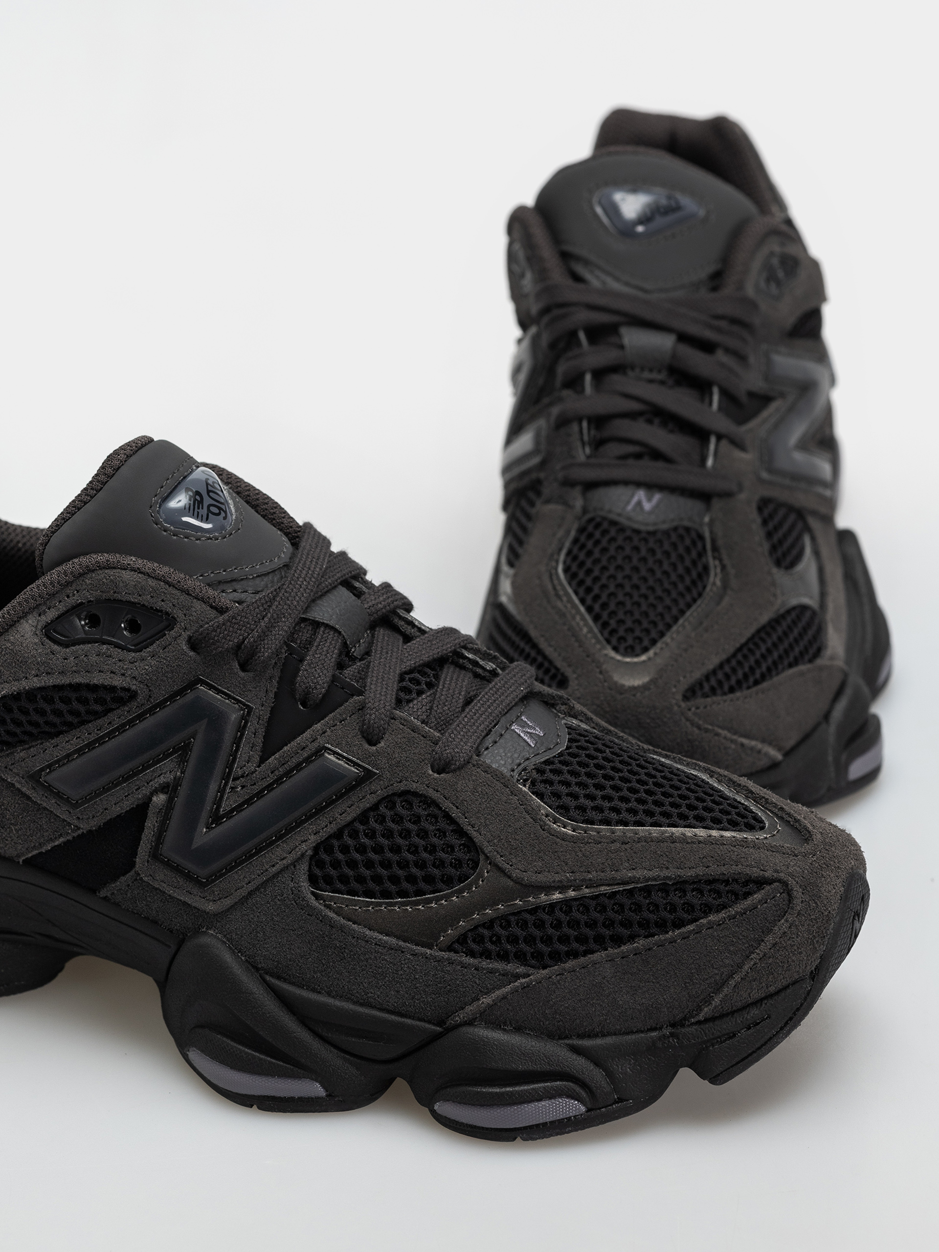 Topánky New Balance 9060 (black/neptune grey)