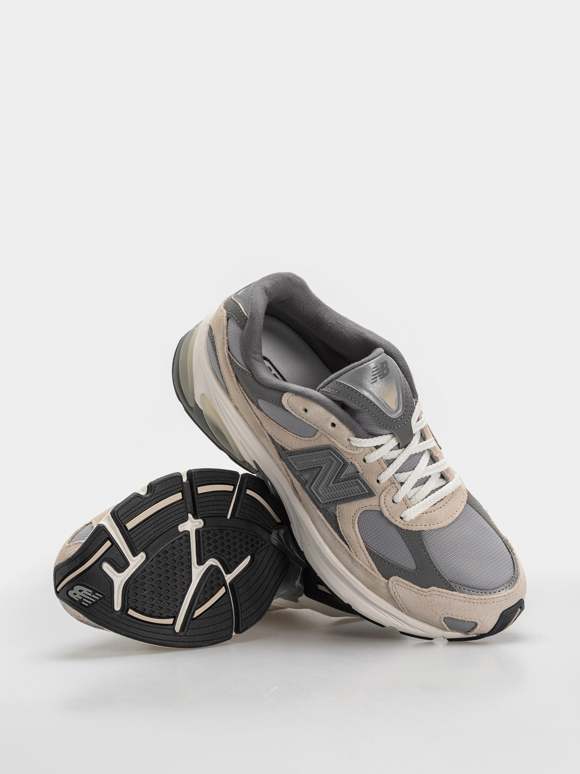 Topánky New Balance 2010 (timberwolf/harbor grey)