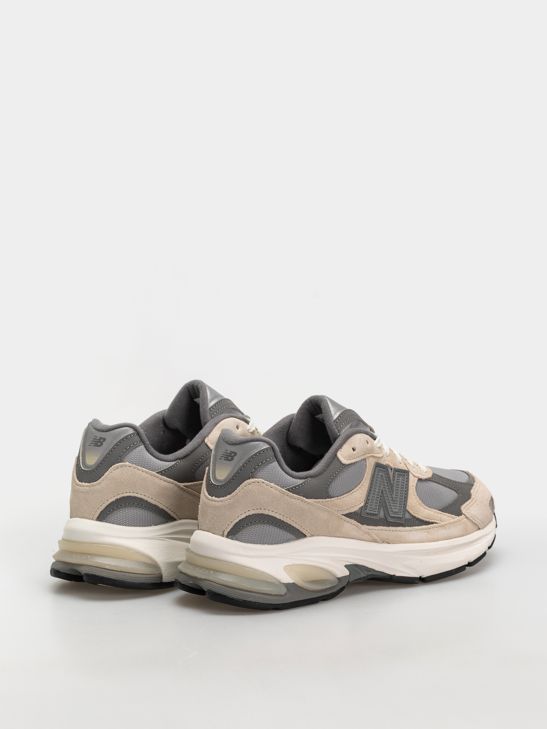 Topánky New Balance 2010 (timberwolf/harbor grey)