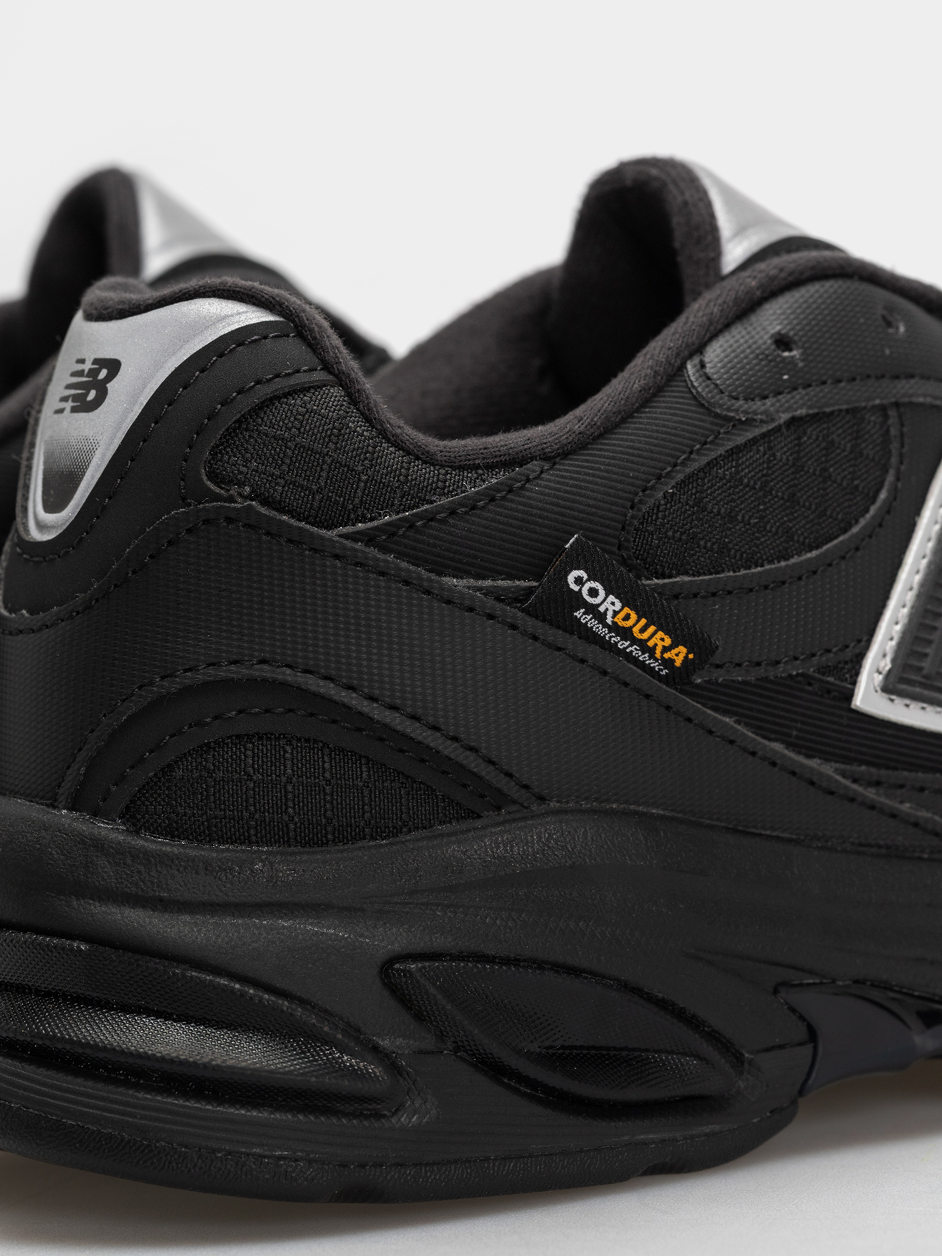 Topánky New Balance 2010 (black/black)