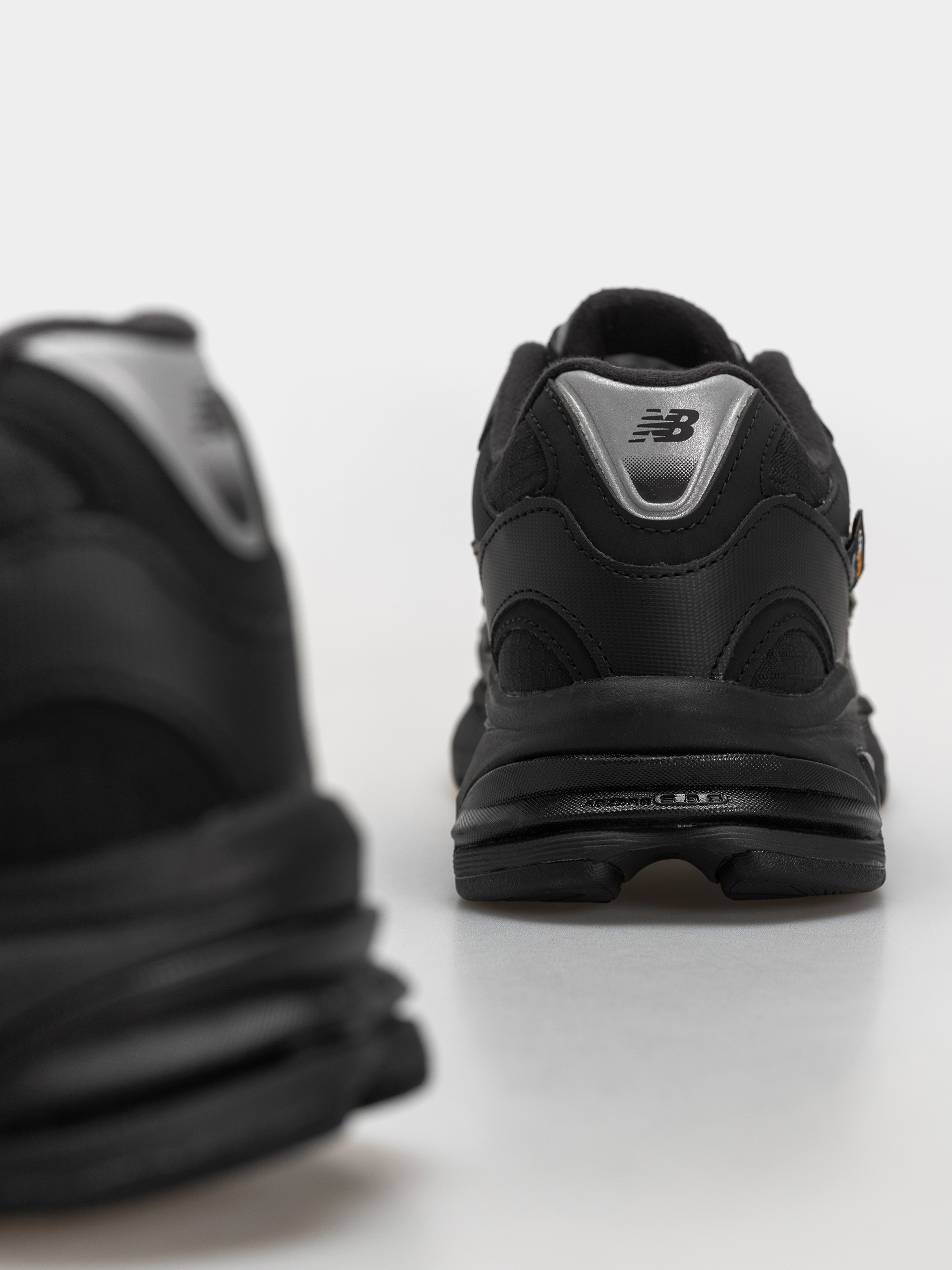 Topánky New Balance 2010 (black/black)
