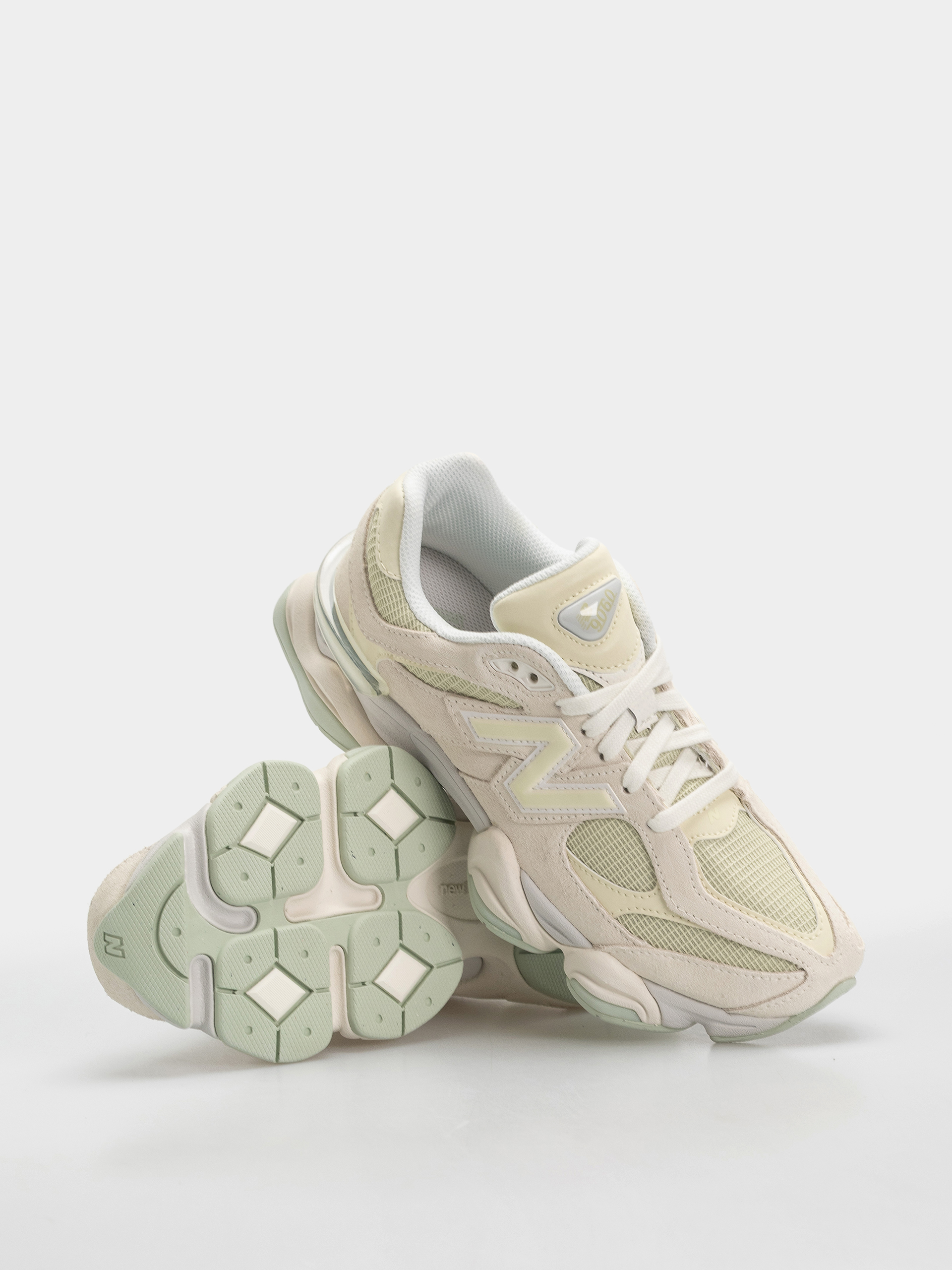Topánky New Balance 9060 (pistachio butter/angora)