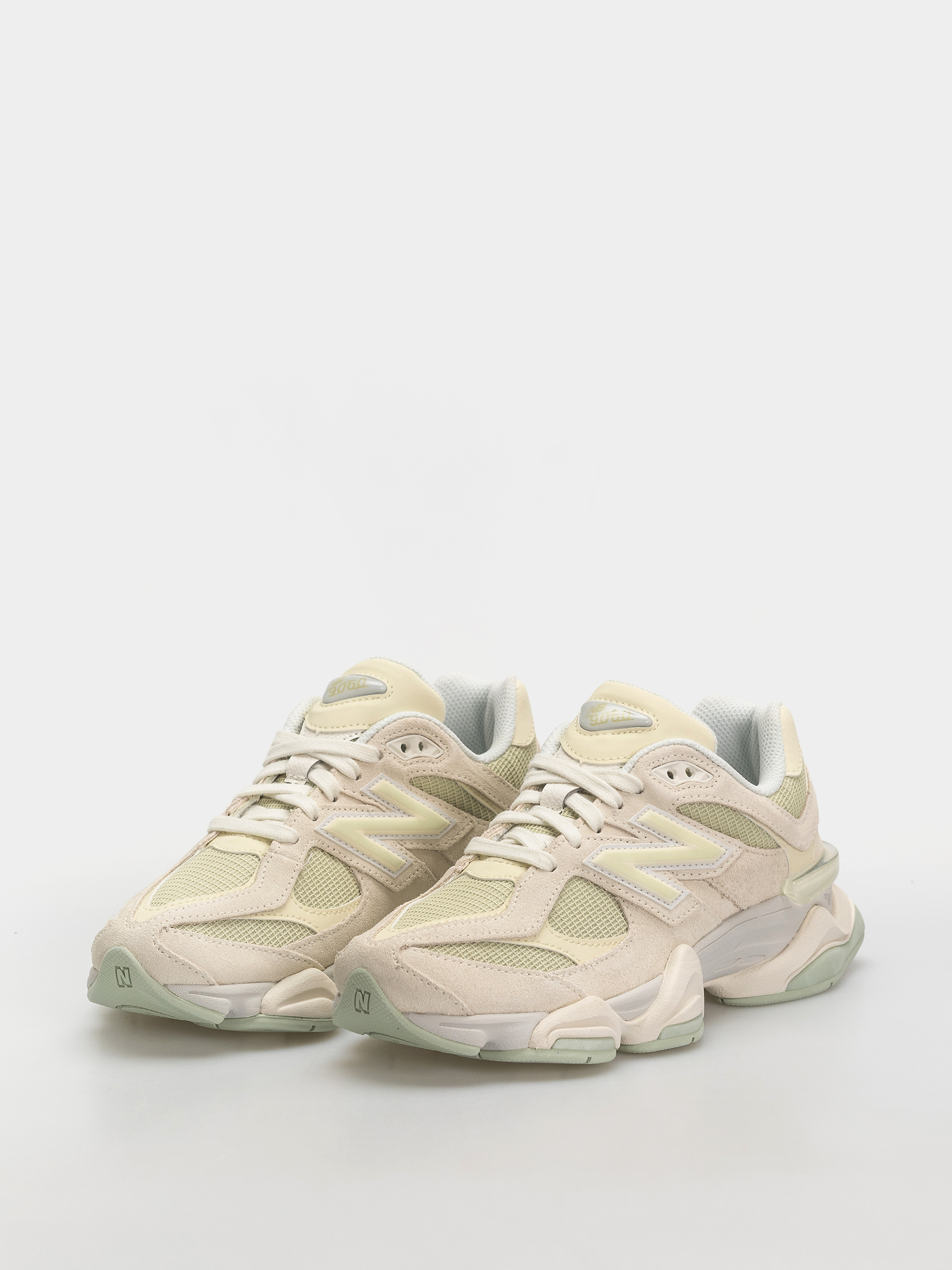 Topánky New Balance 9060 (pistachio butter/angora)