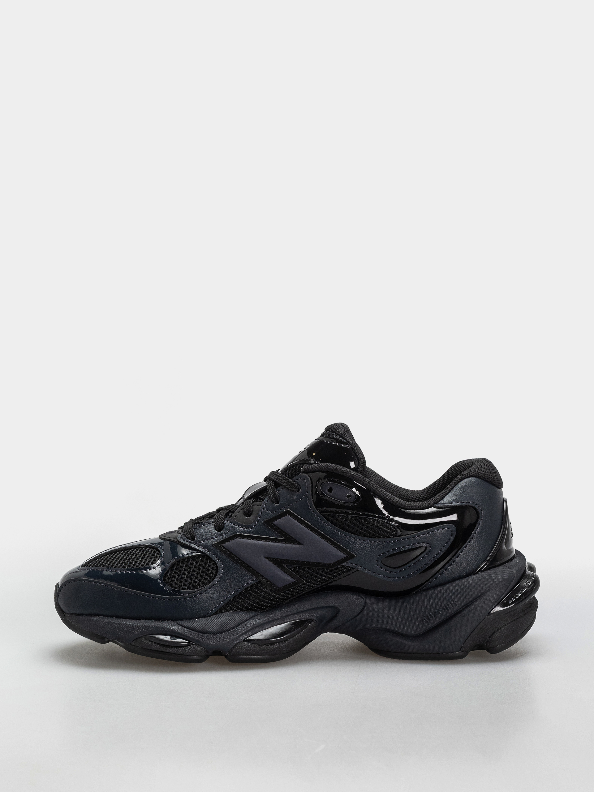 Topánky New Balance 983 (black/dark night)