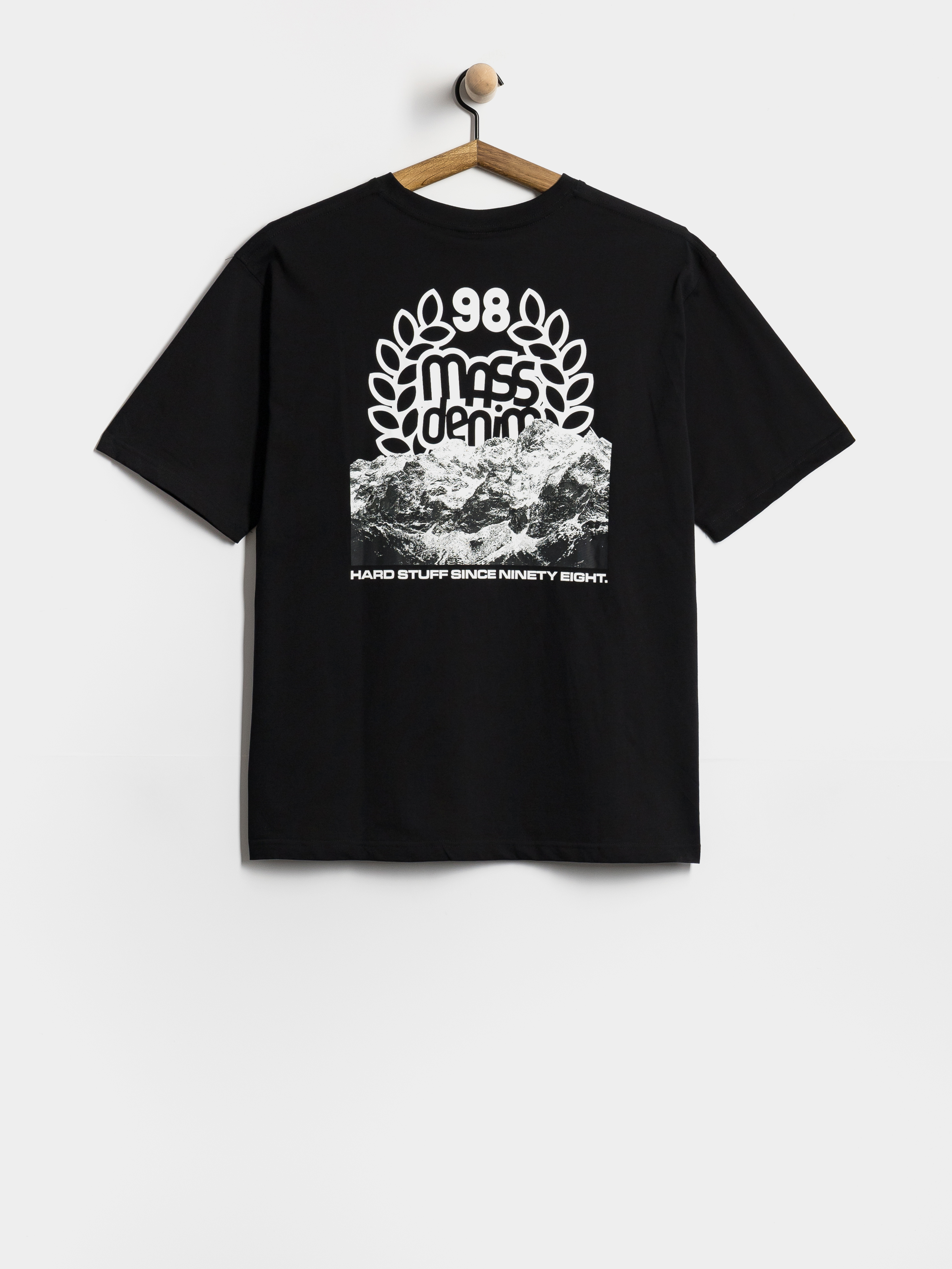 Tričko MassDnm Peak (black)