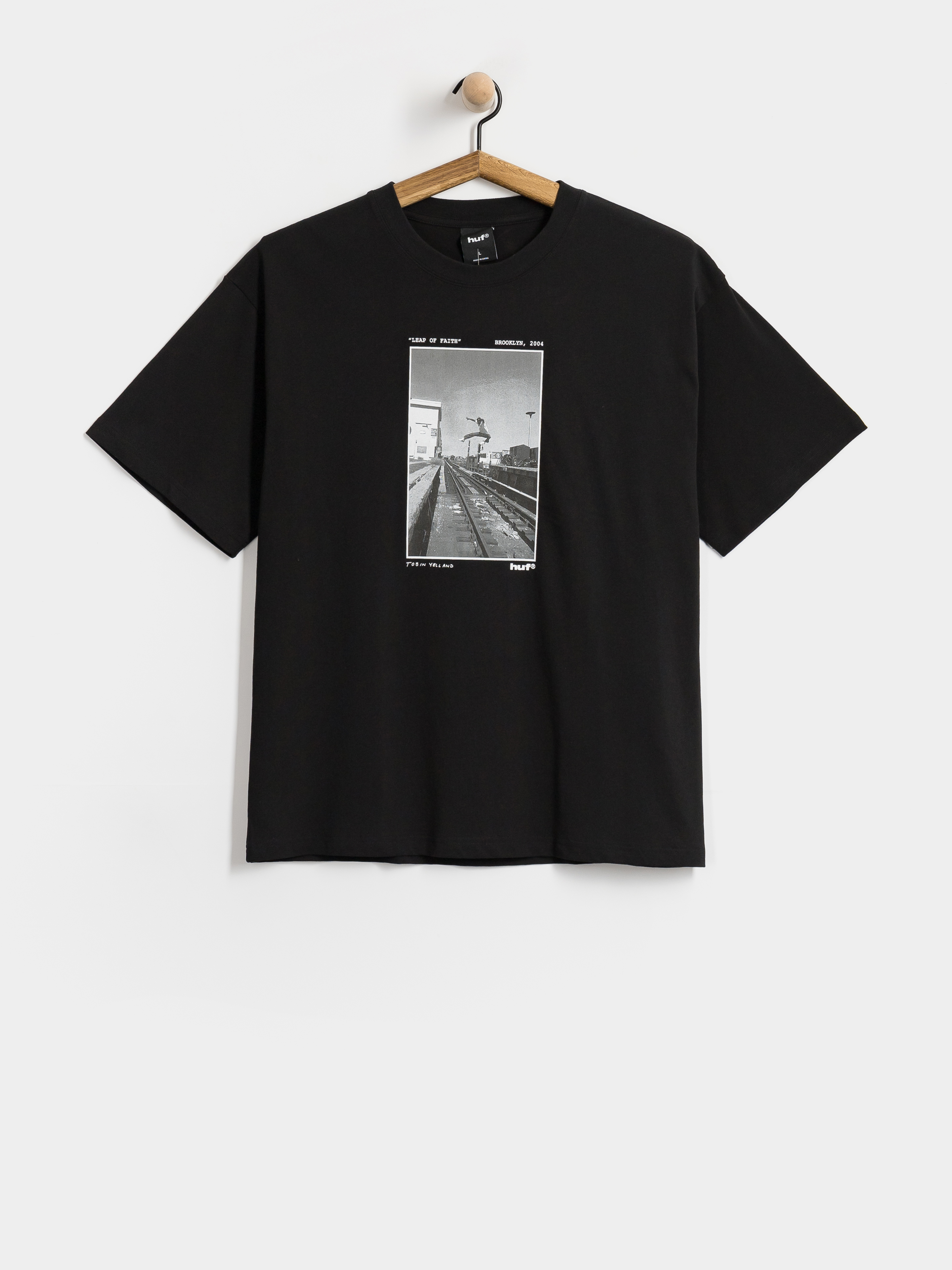 Tričko HUF Taking The Leap (black)