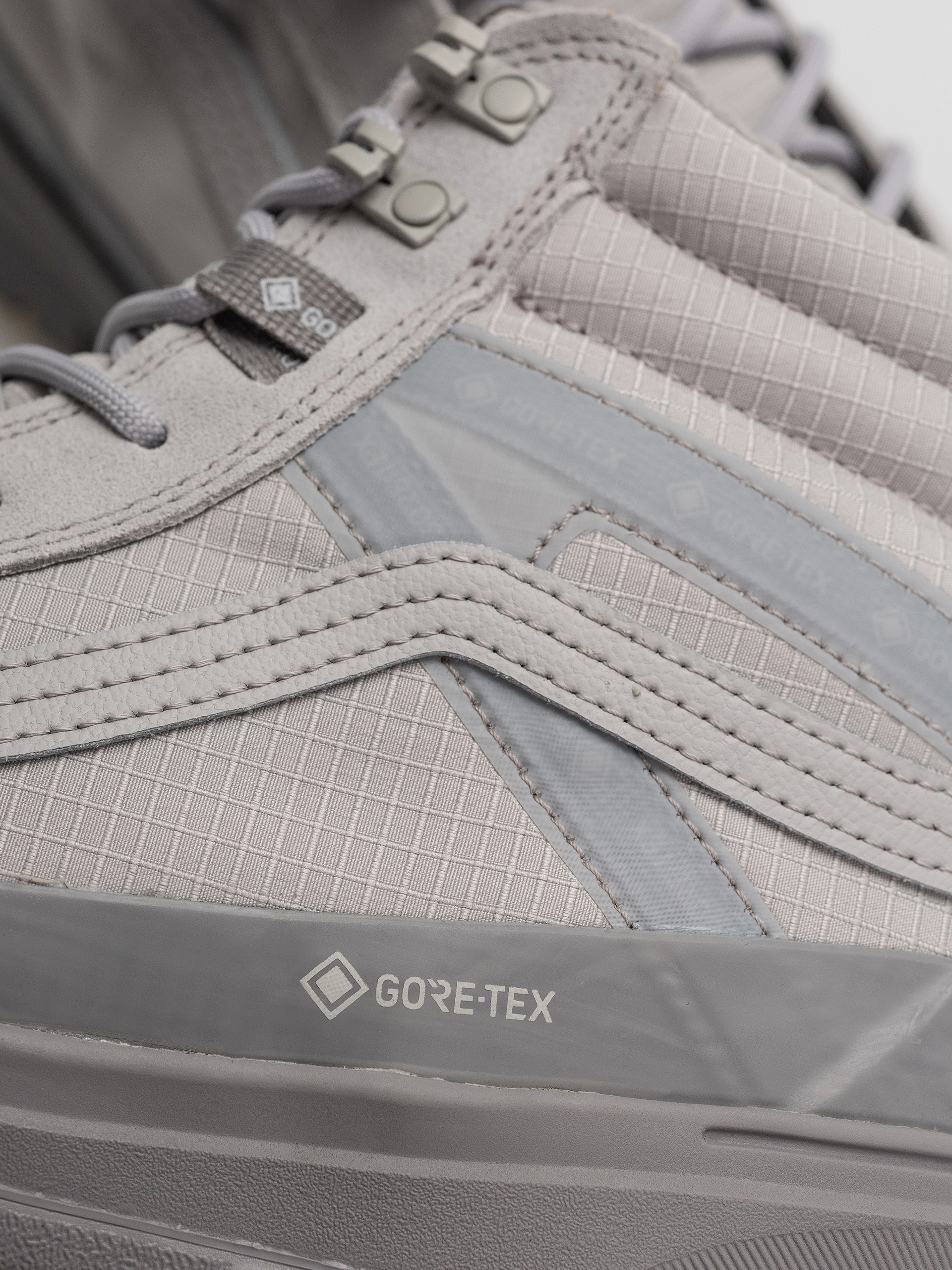 Topánky Vans Sk8 Hi Gore Tex Insulated Mte (light grey)