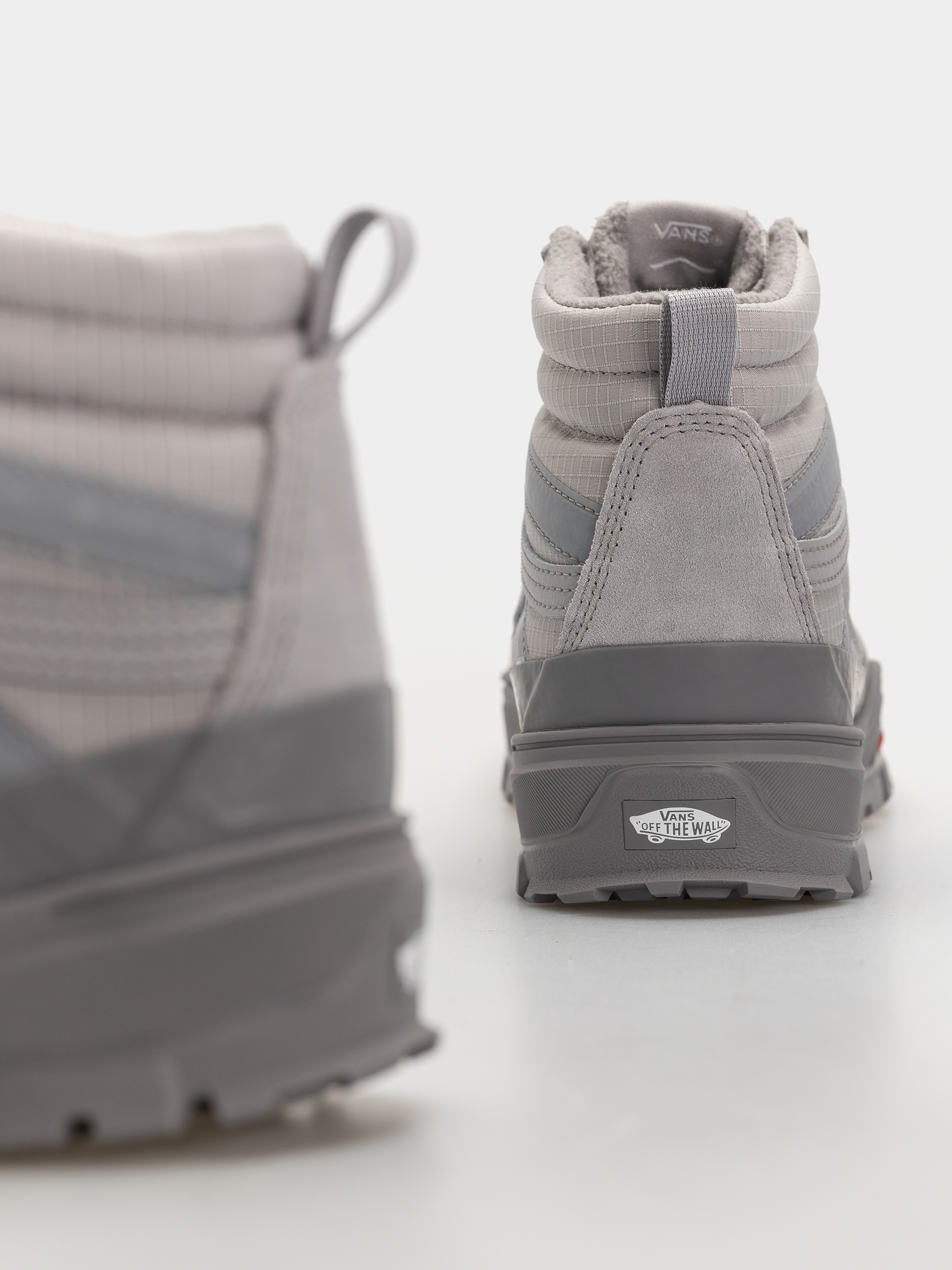 Topánky Vans Sk8 Hi Gore Tex Insulated Mte (light grey)