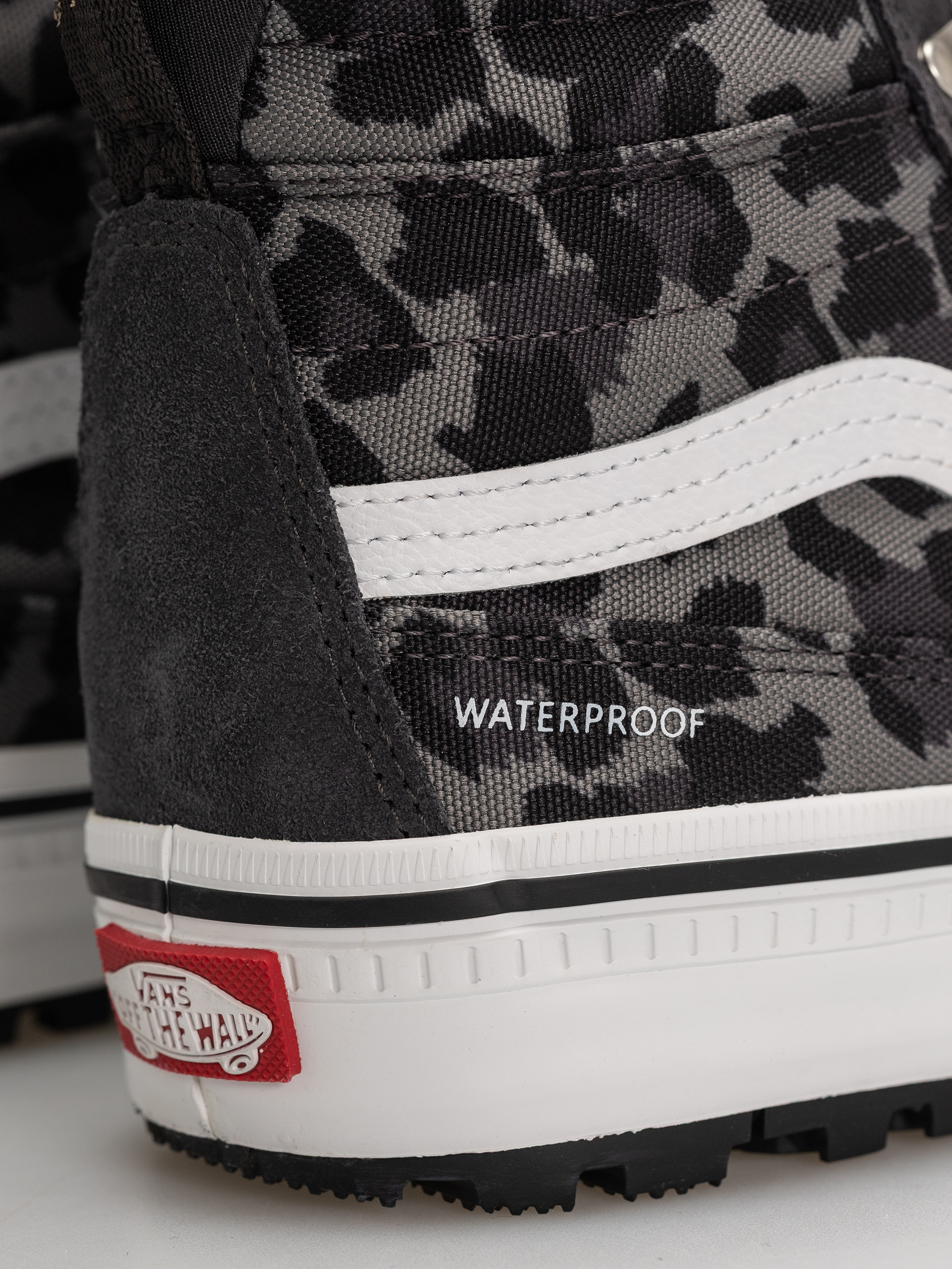 Topánky Vans Sk8 Hi Waterproof Insulated Mte (charcoal grey)