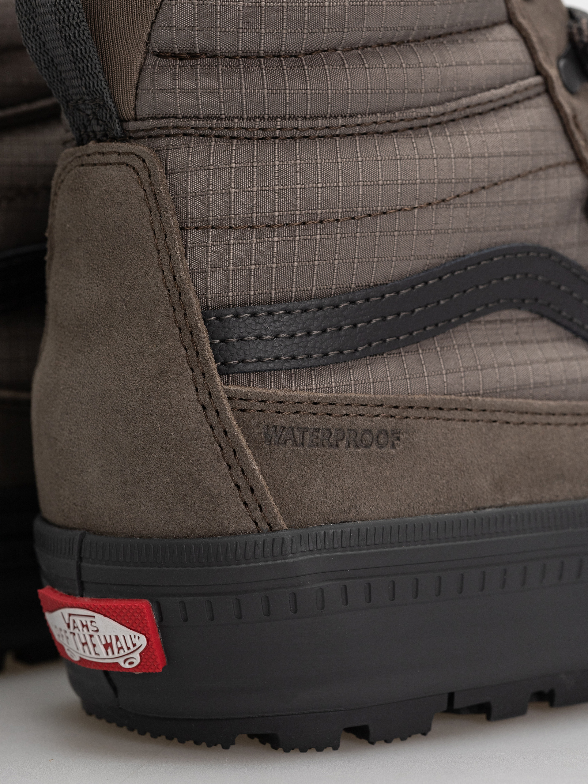Topánky Vans Sk8 Hi Waterproof Insulated Mte (bungee cord)
