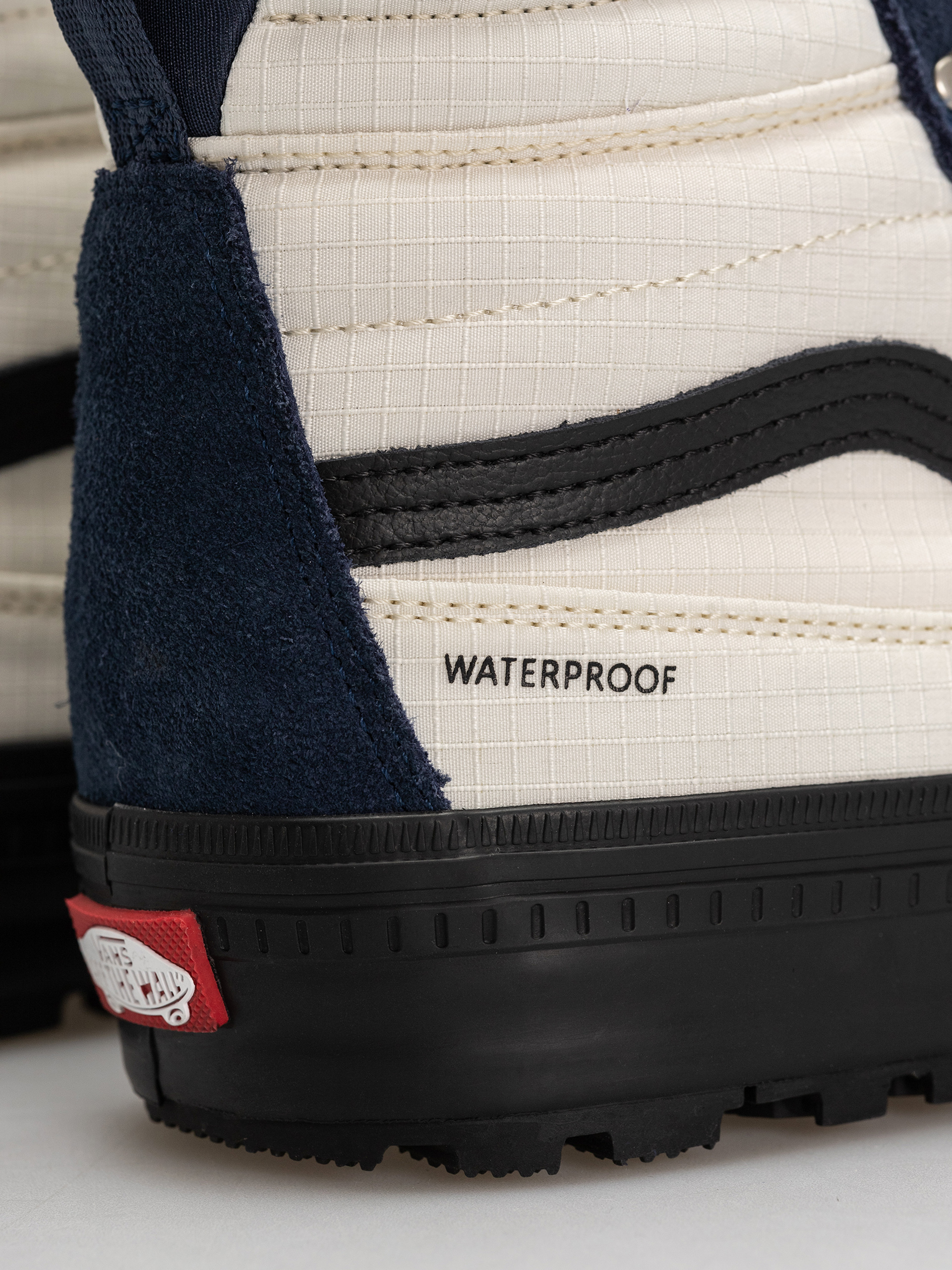 Topánky Vans Sk8 Hi Waterproof Insulated Mte (true navy)