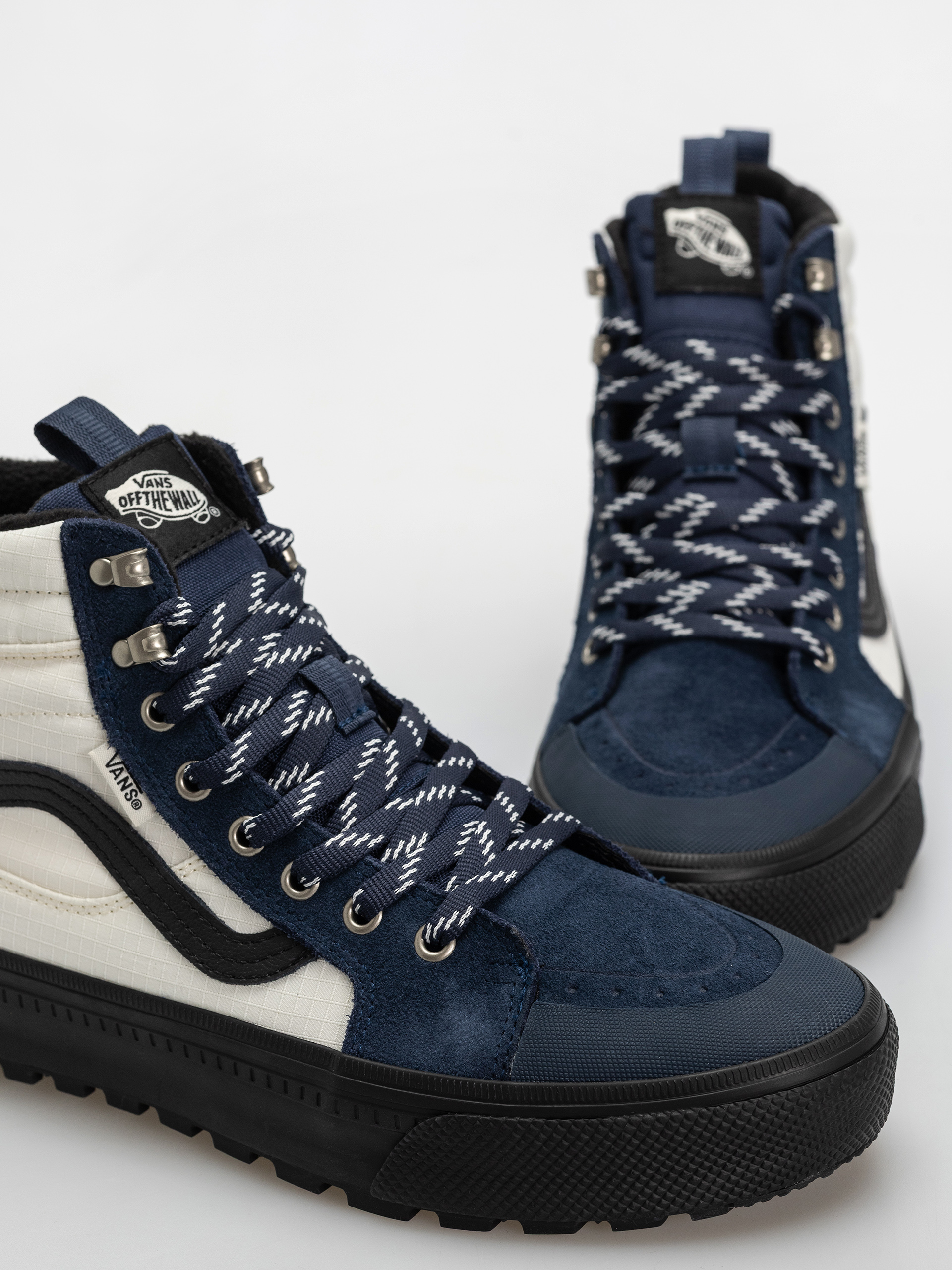 Topánky Vans Sk8 Hi Waterproof Insulated Mte (true navy)