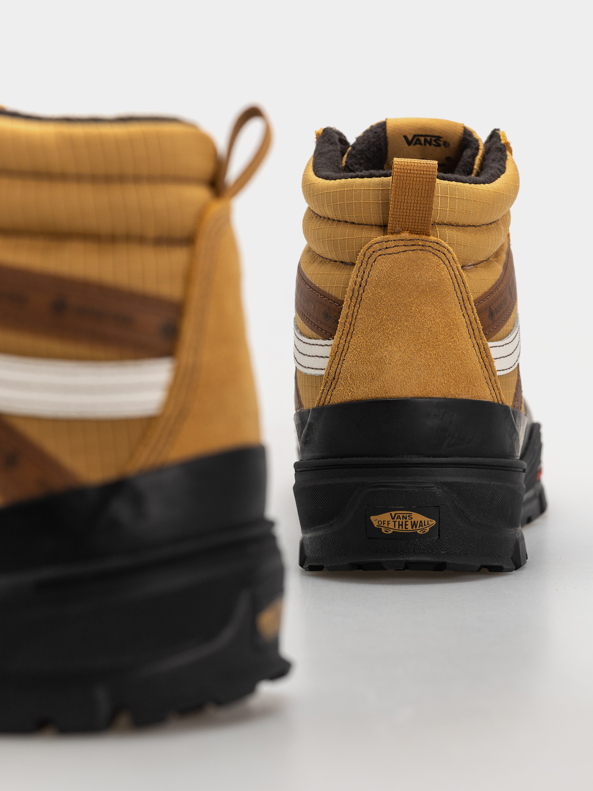 Topánky Vans Sk8 Hi Gore Tex Insulated Mte (autumn brown)