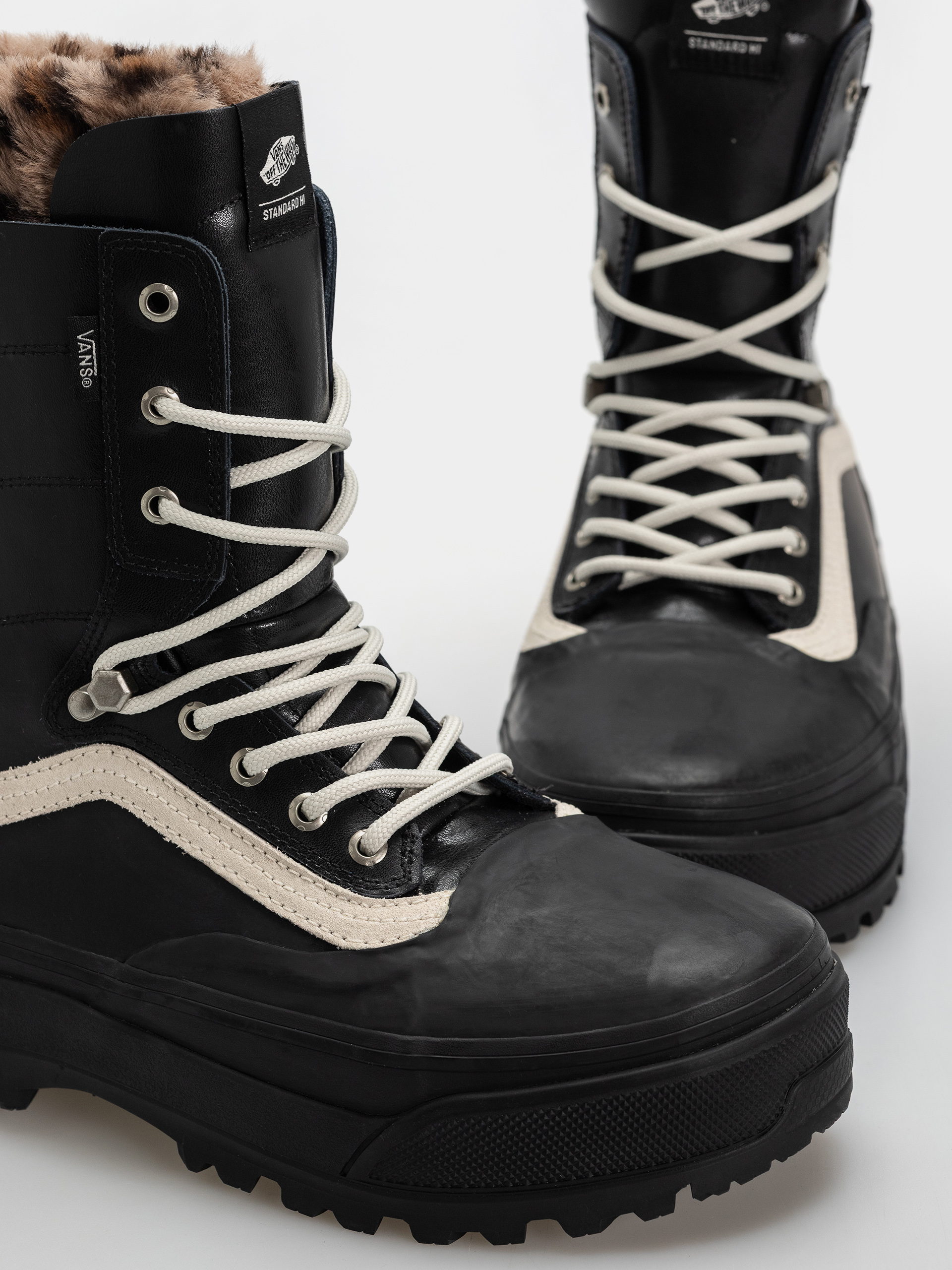 Topánky Vans Standard Hi 2.0 Mte (black/black)