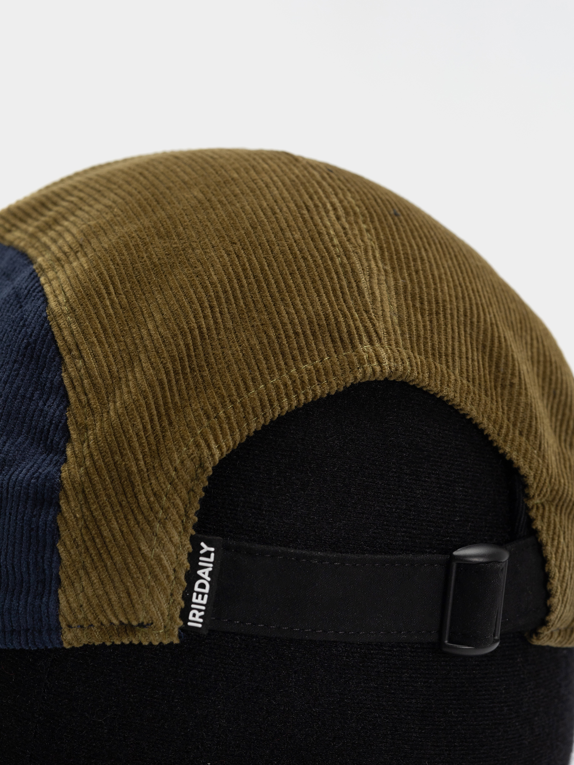 Šiltovka Iriedaily Corvin 5 Panel (olive navy)