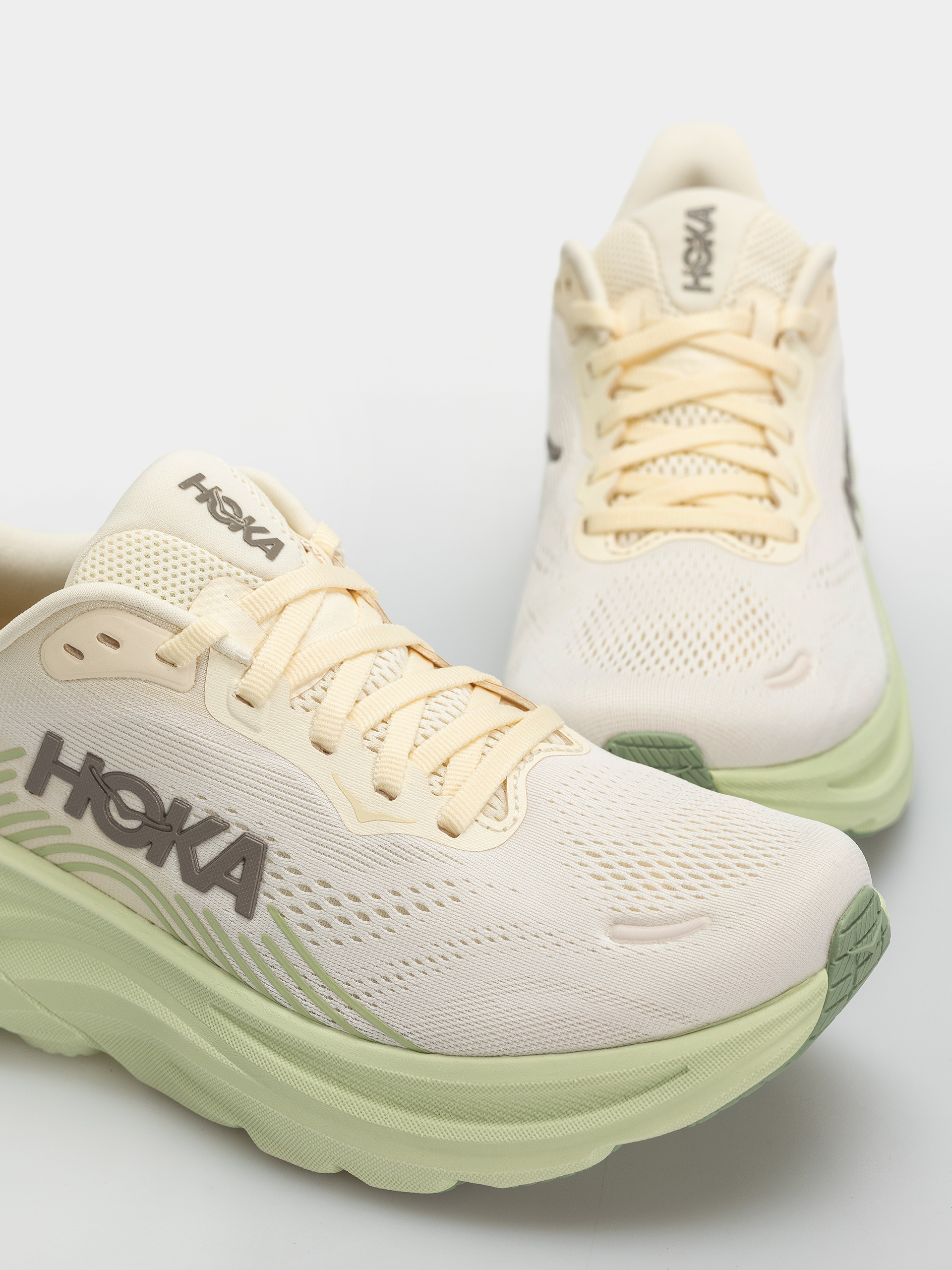 Topánky Hoka Clifton 11 Wmn (alabaster/morning dew)