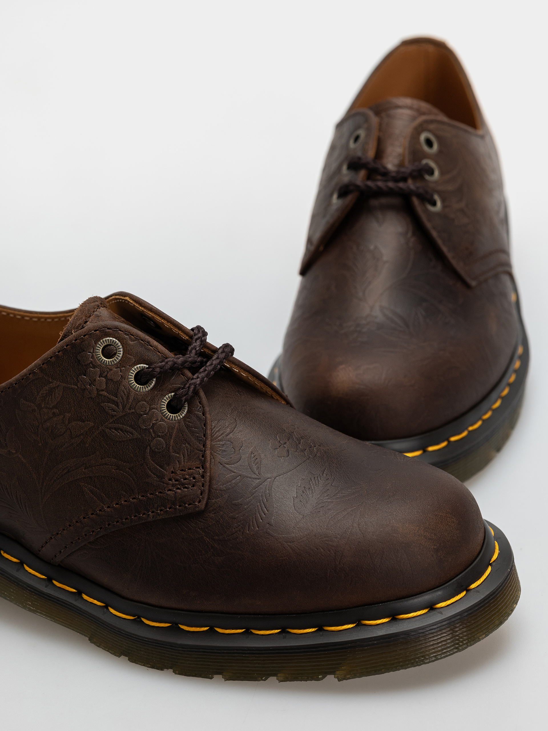 Topánky Dr. Martens 1461 Emboss Floral Wmn (dark brown)