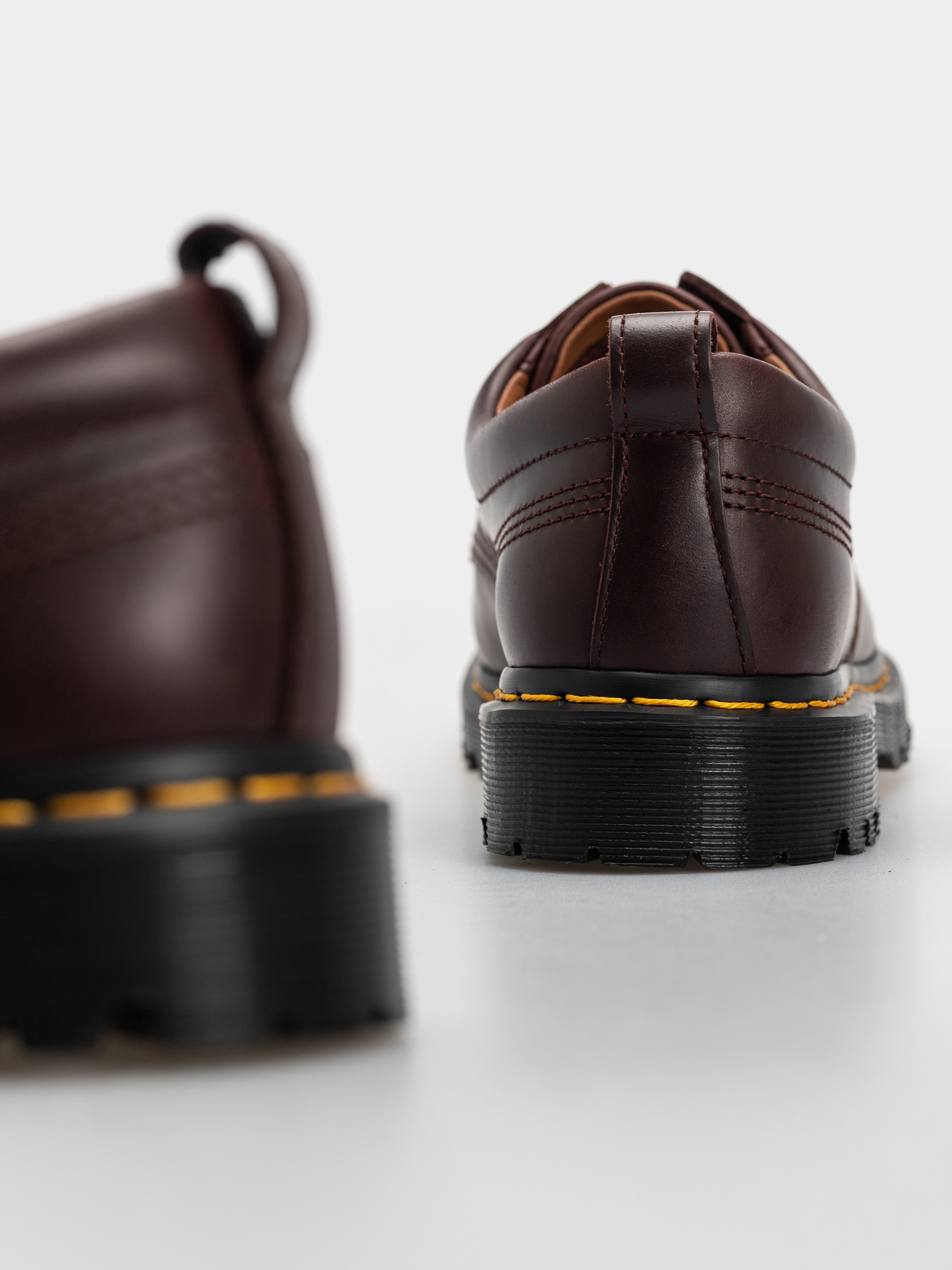 Topánky Dr. Martens Lowell (spiced brown)