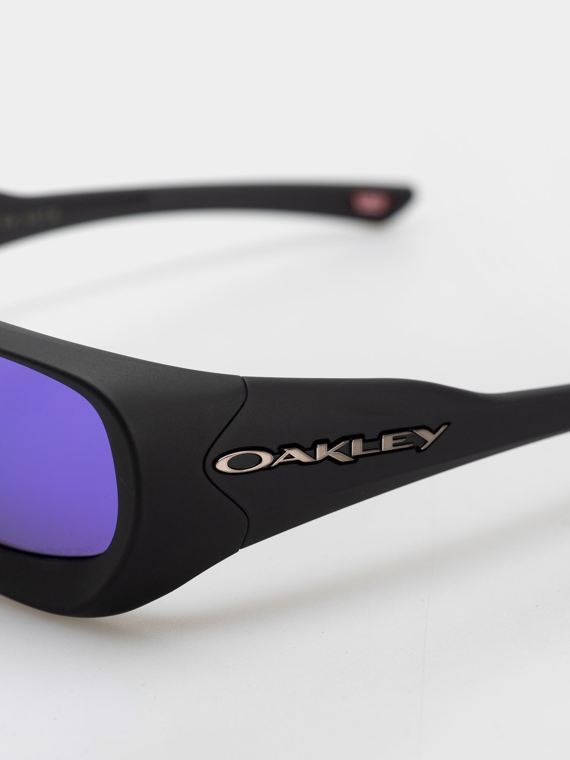 Slnečné okuliare Oakley De Soto (black suede/prizm violet)
