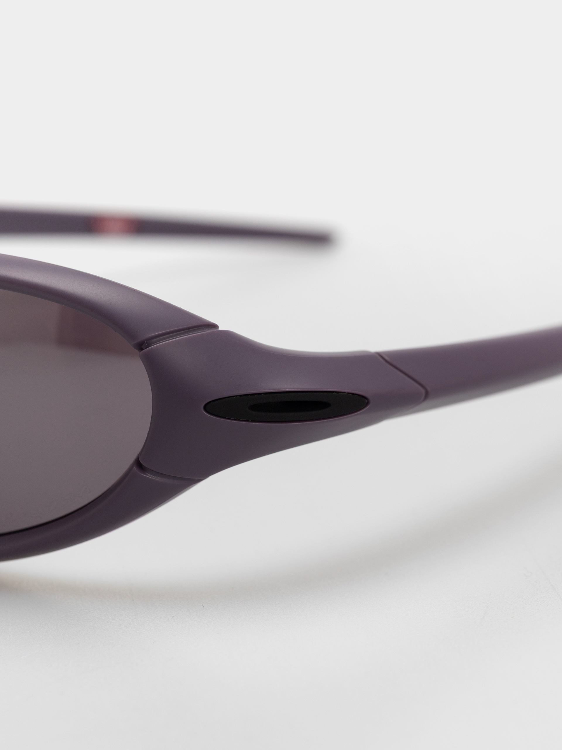 Slnečné okuliare Oakley Portal Jacket (matte aubergine/prizm road black)