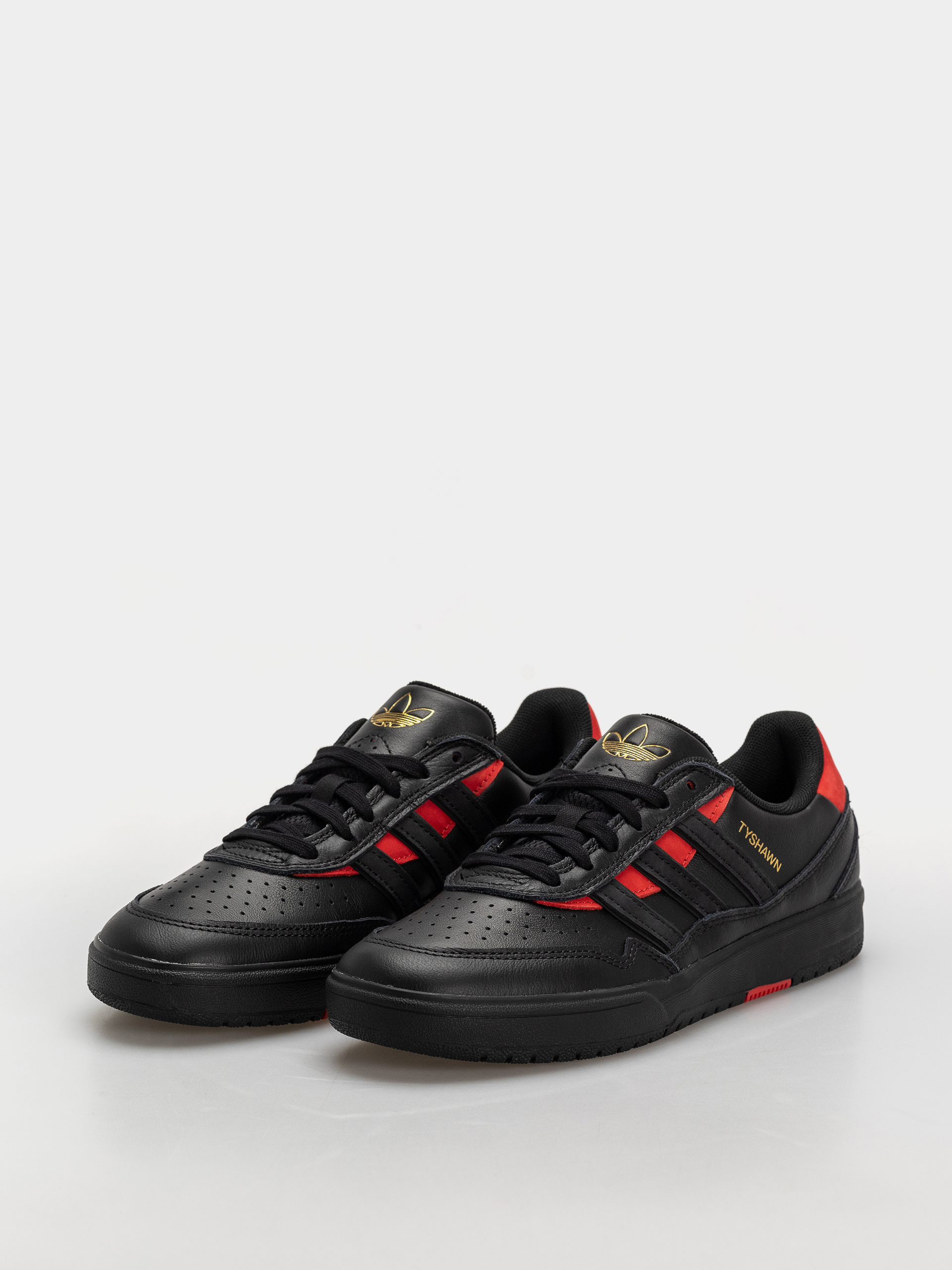 Topánky adidas Tyshawn II (cblack/cblack/betsca)