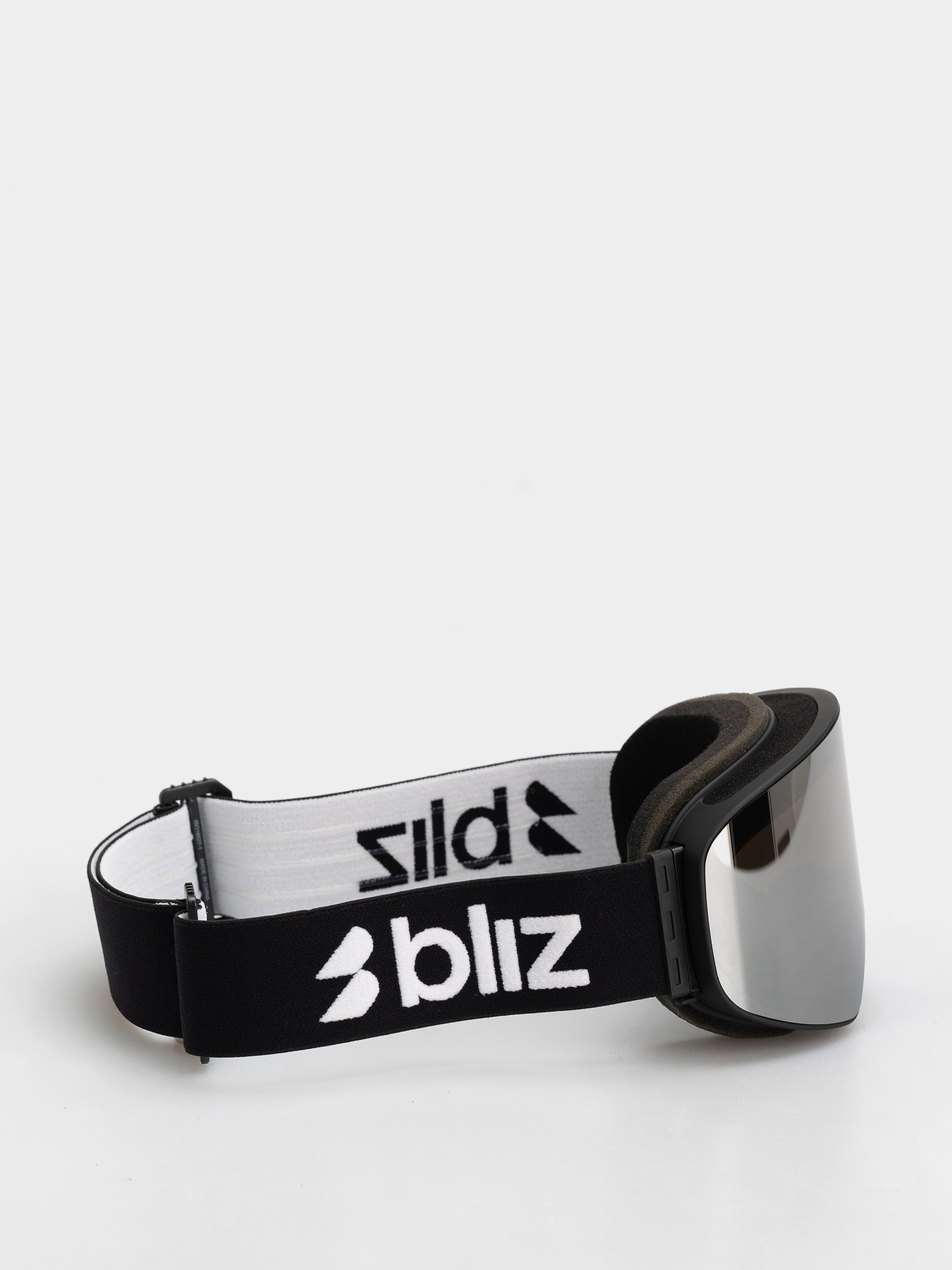 Snowboardové okuliare Bliz Flow (matte black/smoke silver mirror)