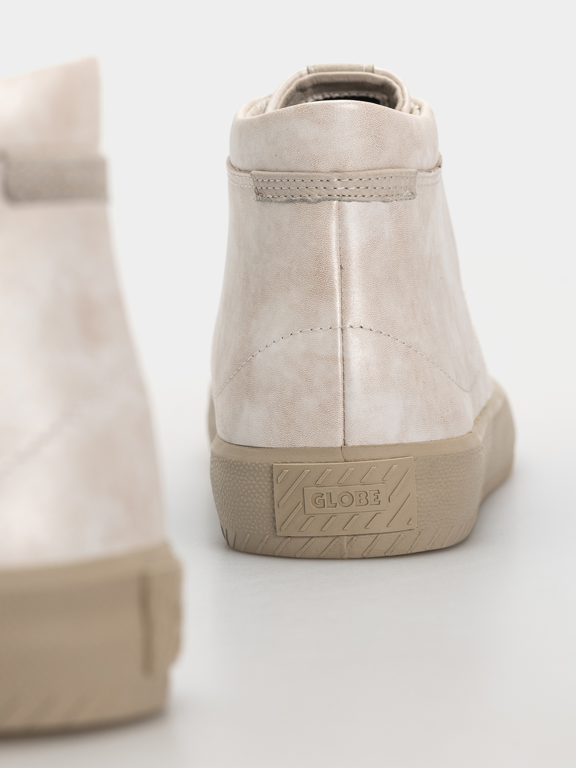 Topánky Globe Melbek High (white pearlized/montano)