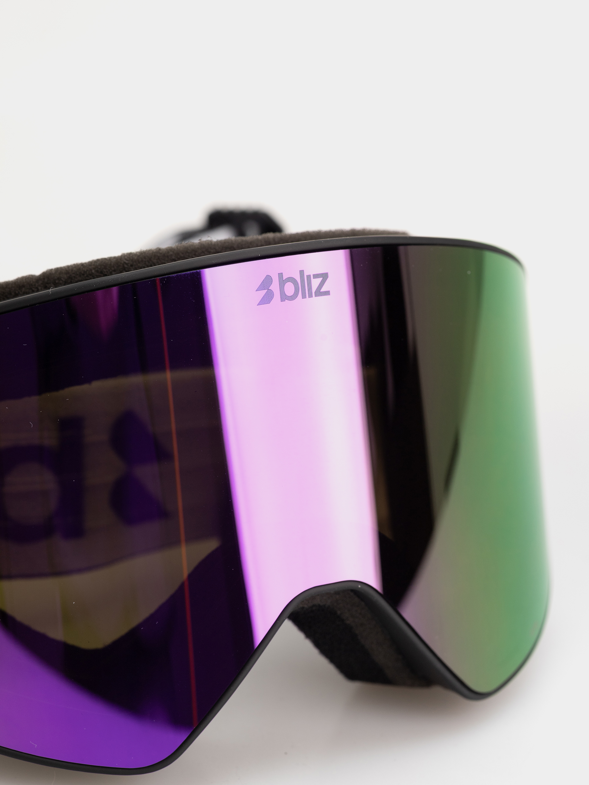 Snowboardové okuliare Bliz Flow (matte black/brown w purple multi)