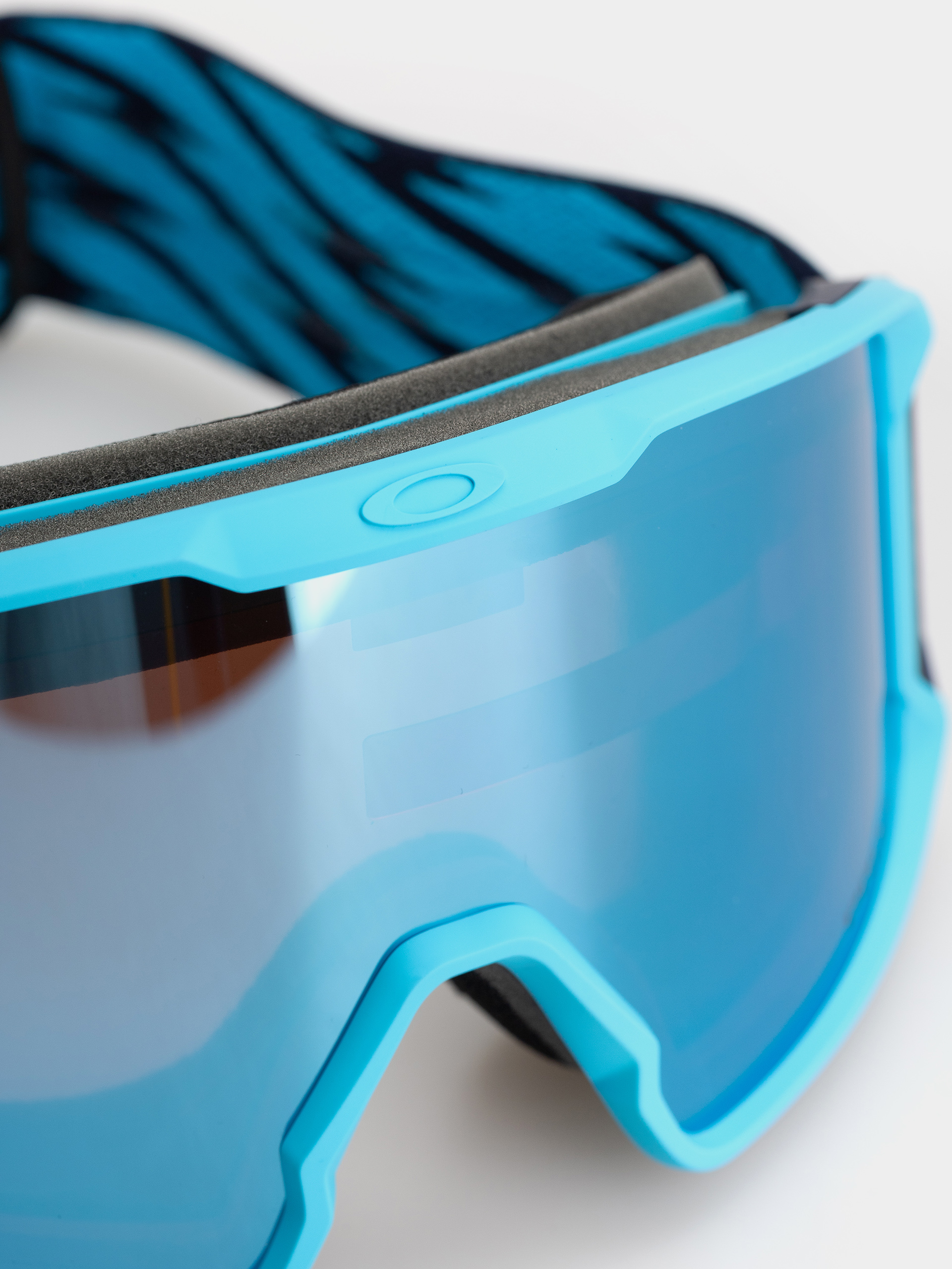 Snowboardové okuliare Oakley Line Miner L (flo blue/prizm snow sapphire iridium)