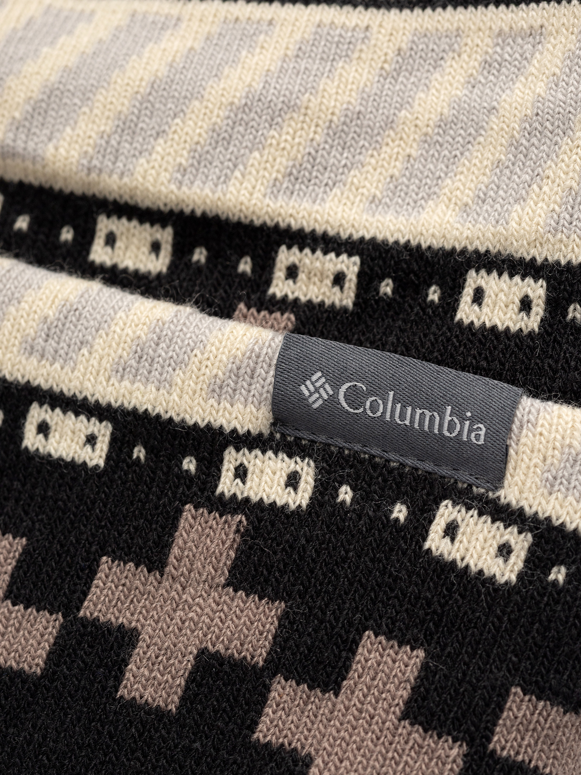 Čiapka Columbia Jacquard (black/wizard island)