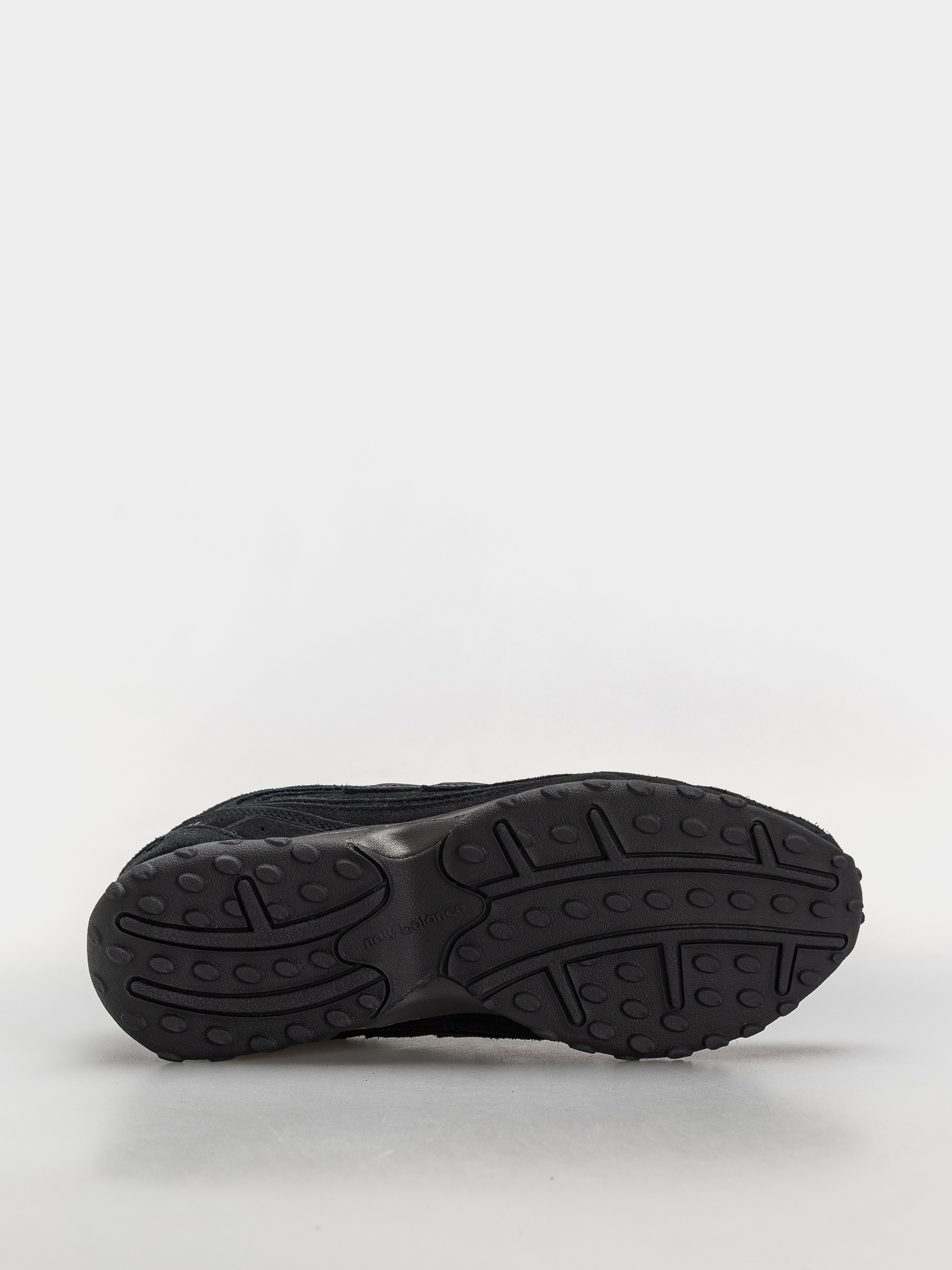 Topánky New Balance 204L (black/black cement)