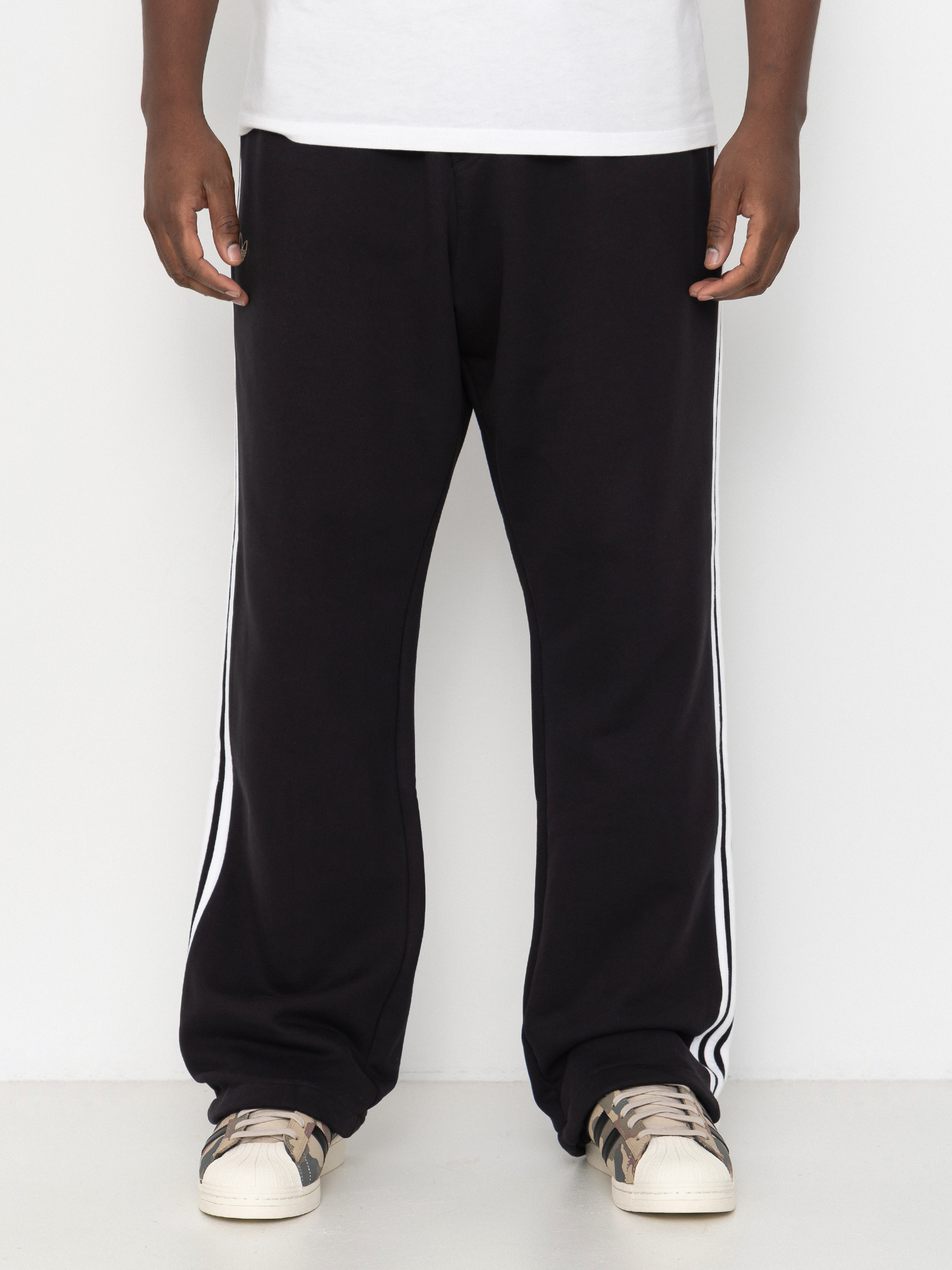Nohavice adidas Tyshawn Track