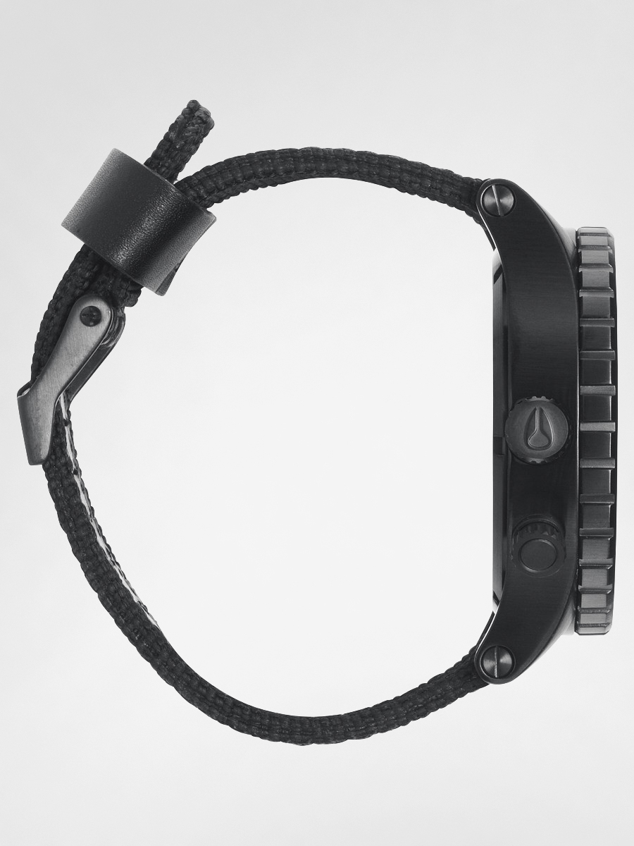Hodinky Nixon 51-30 Tide (all black nylon)