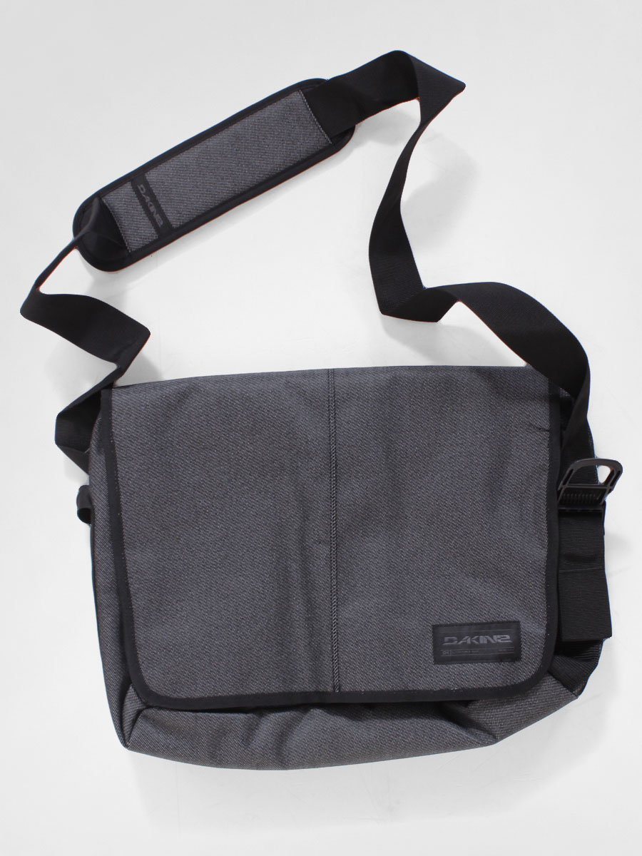 Dakine hudson cheap 20l