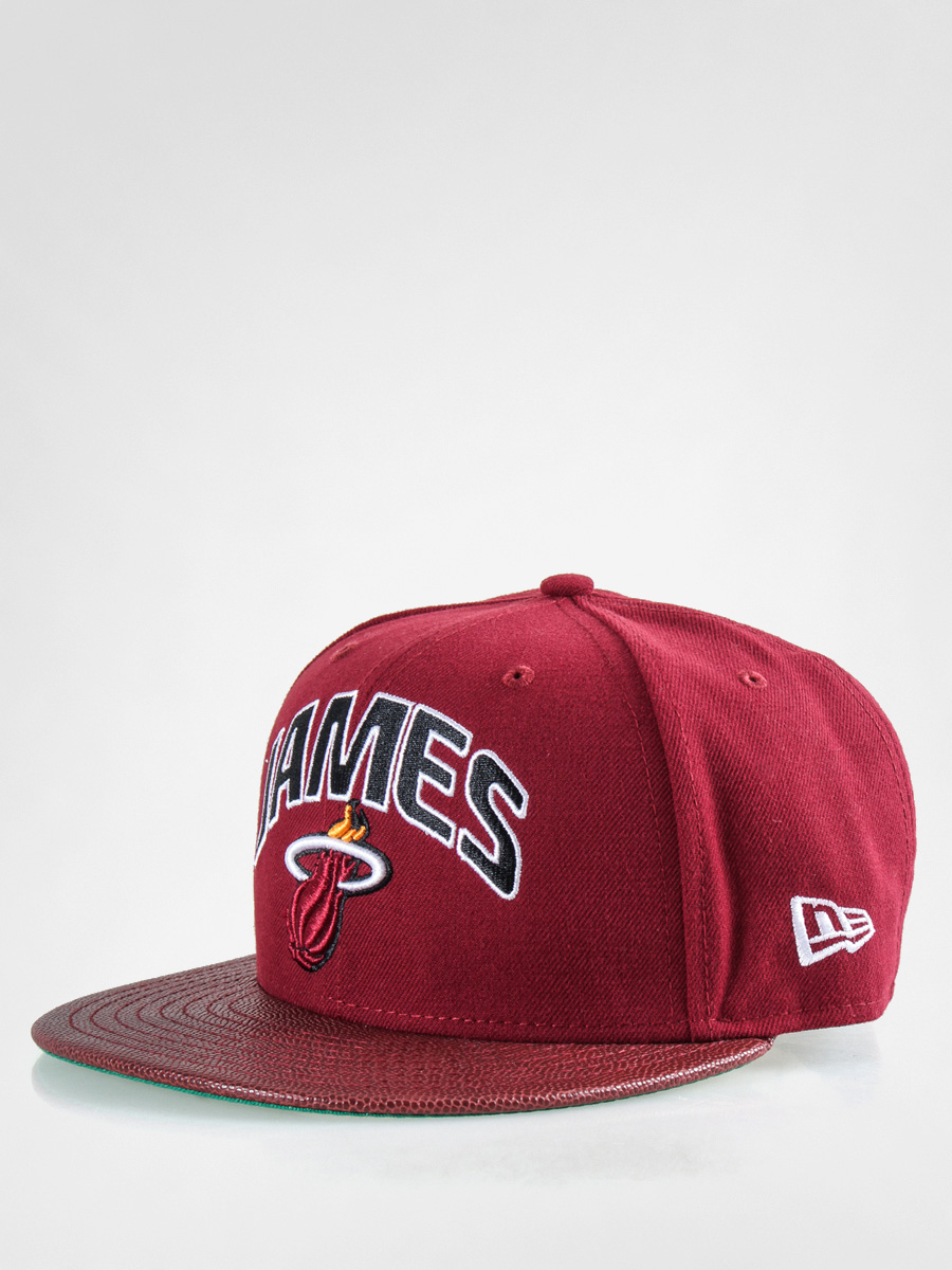 Kšiltovka  New Era NBA Players Miami Heat James ZD (burgundy)