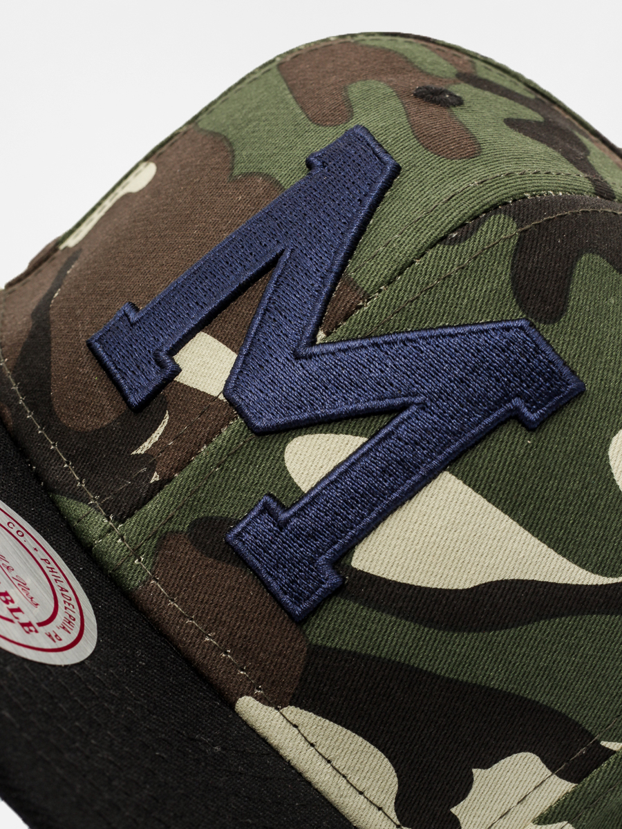 Šiltovka Mitchell & Ness Michigan ZD (camo)