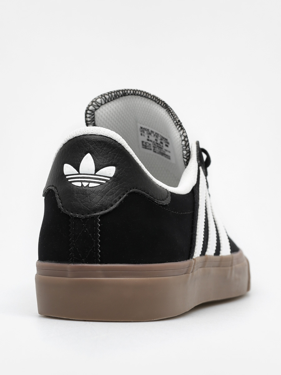 Topánky adidas Seeley Premiere (cblack/ftwwht/gum5)
