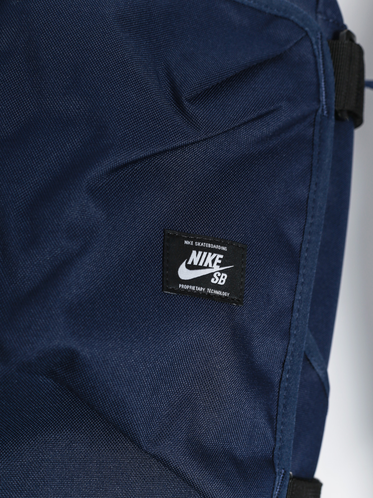 Batoh Nike SB Shelter (navy 20l)