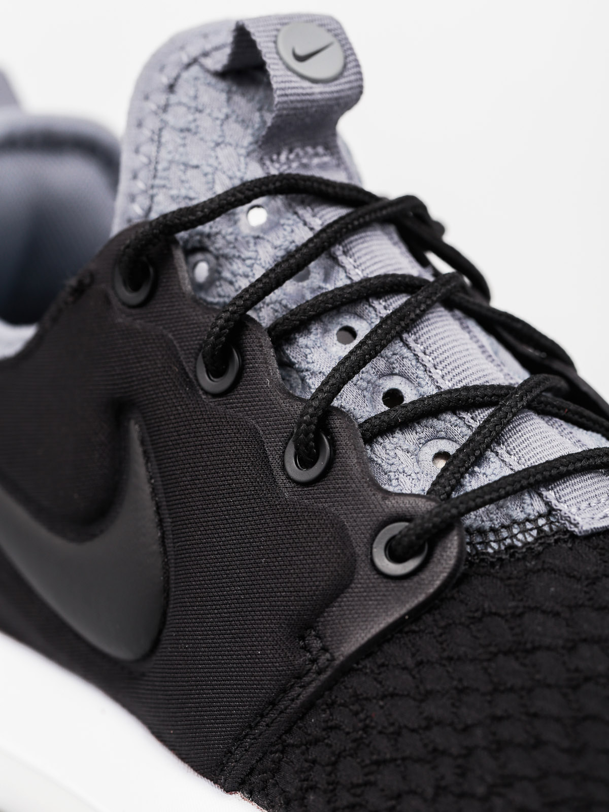 Topánky Nike Roshe Two Se Wmn (black/black cool grey white)