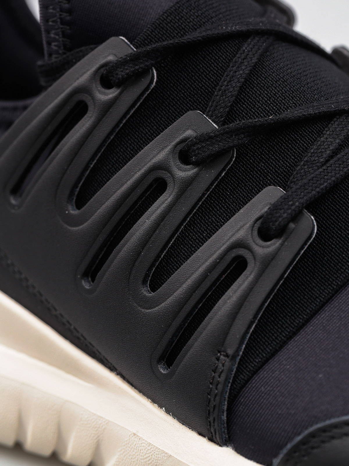 Topánky adidas Tubular Radial Cny (cblack/cblack/cwhite)