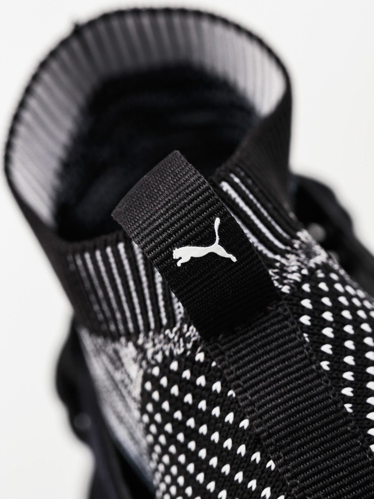 Topánky Puma B.O.G Limitless Hi evoKnit (black/black/white)