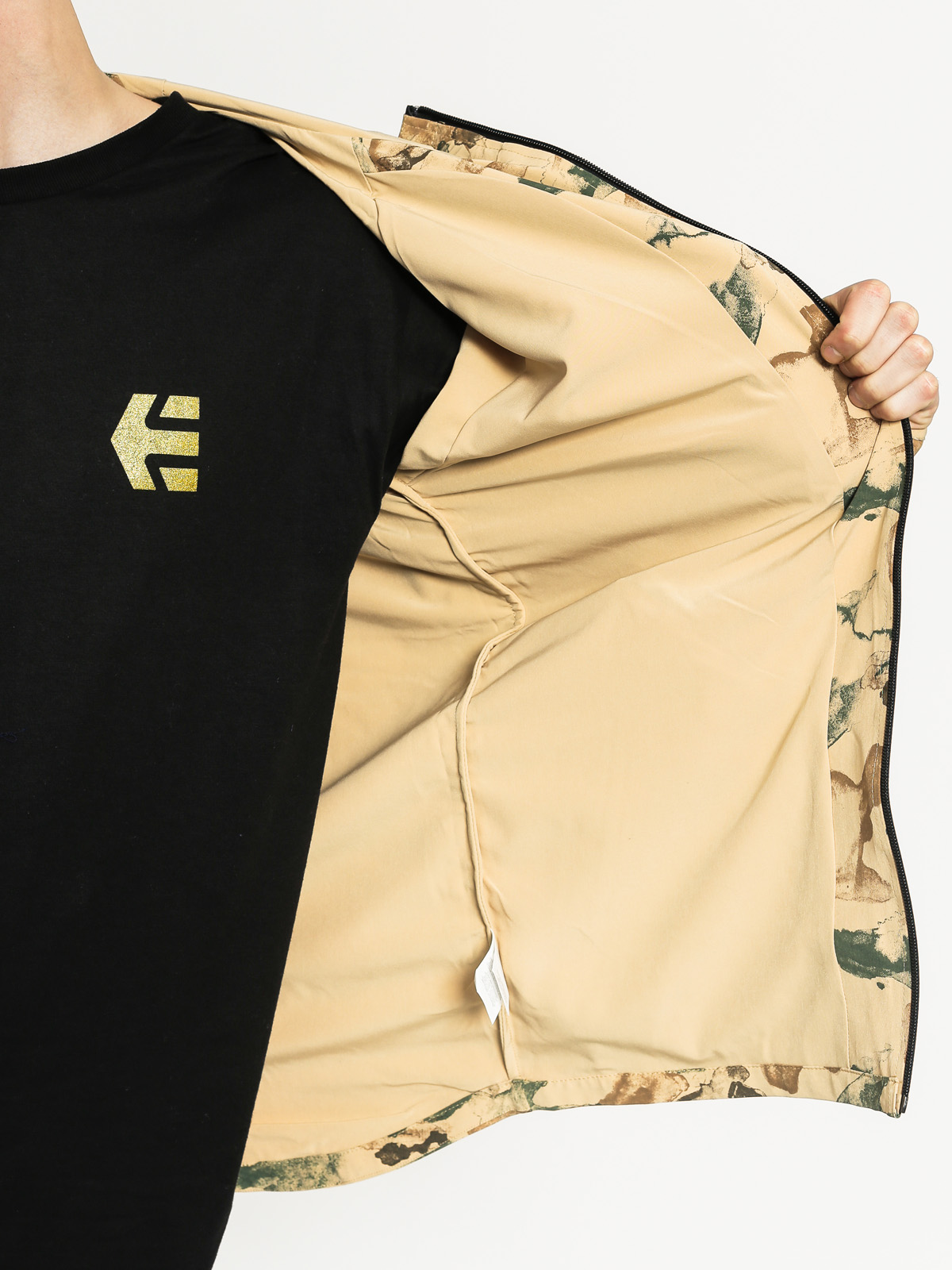 etnies parka