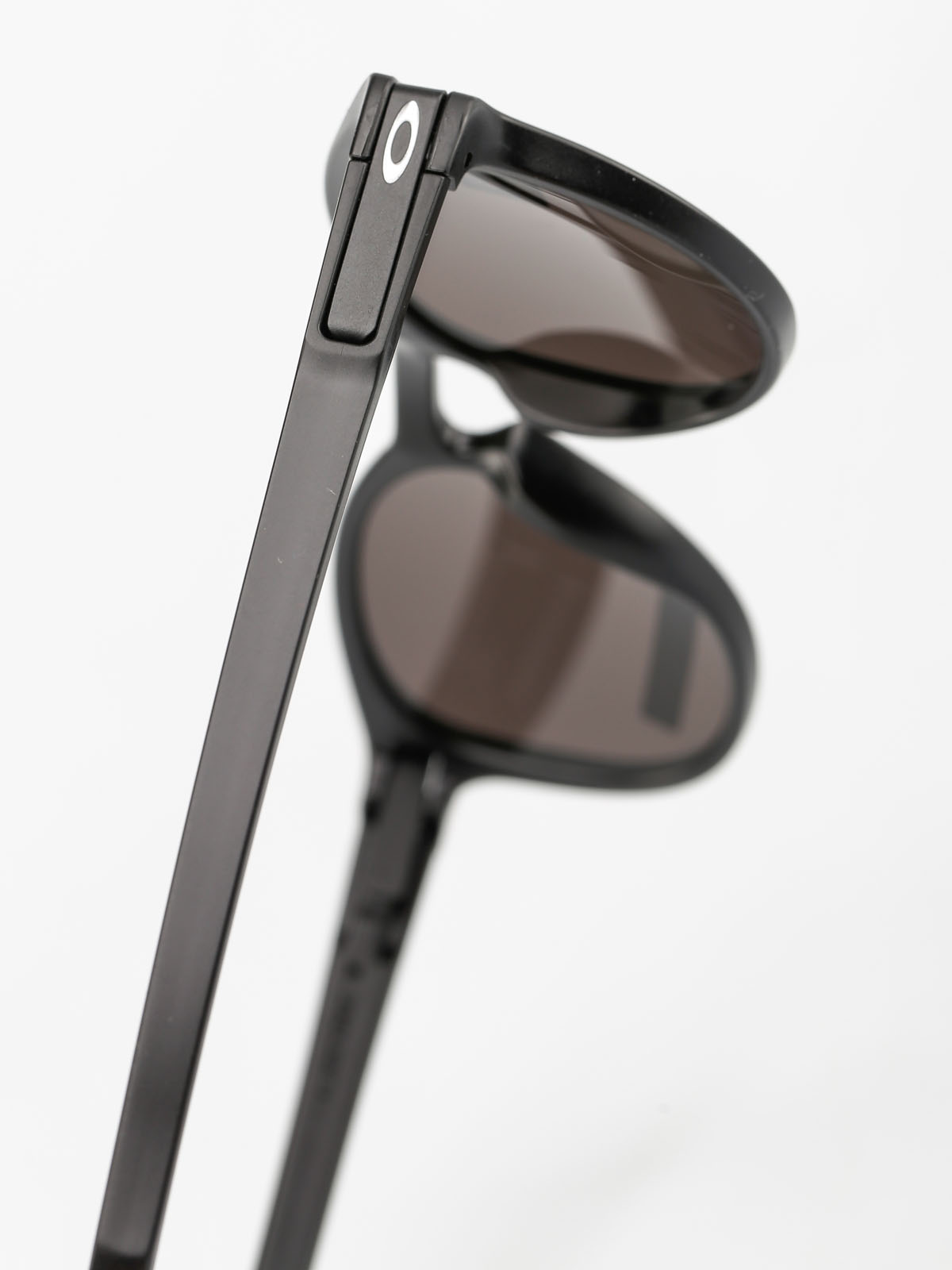 Slnečné okuliare Oakley Latch (matte black/prizm black iridium)