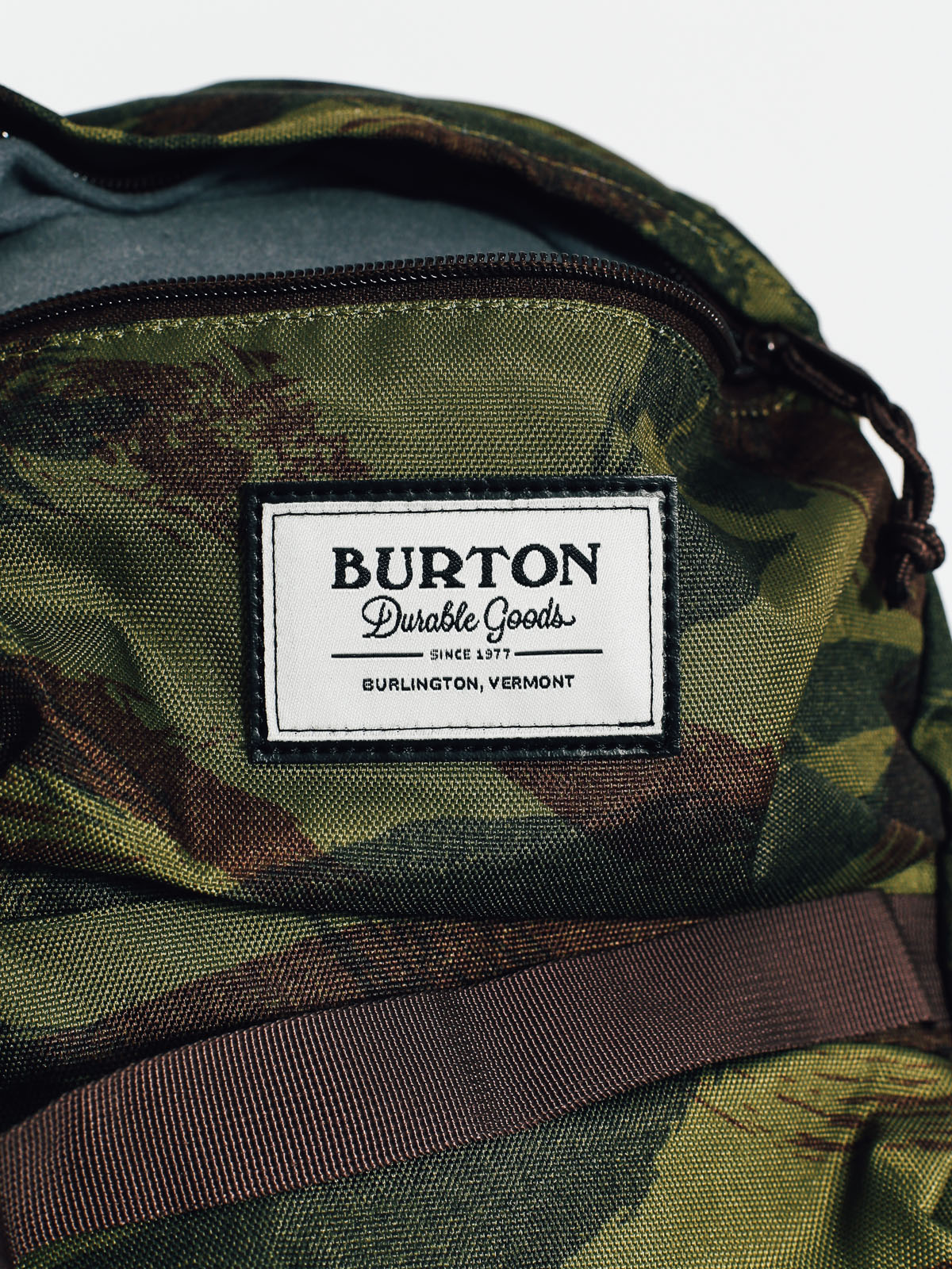 Batoh Burton Kilo (brushstroke camo)