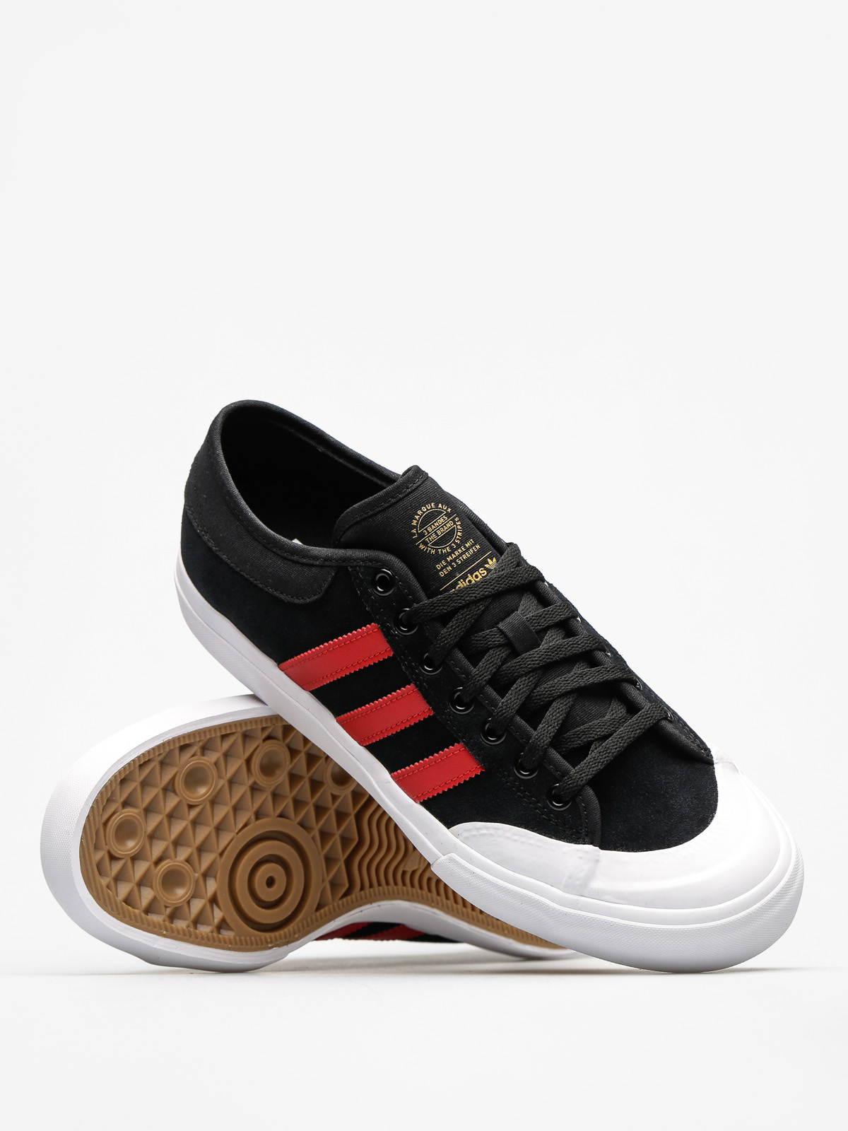 Topánky adidas Matchcourt (core black/scarlet/ftwr white)