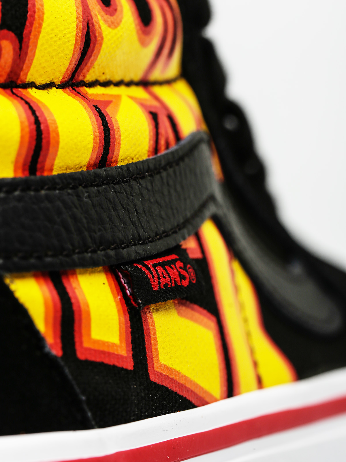 Topánky Vans Sk8 Hi Pro (thrasher)