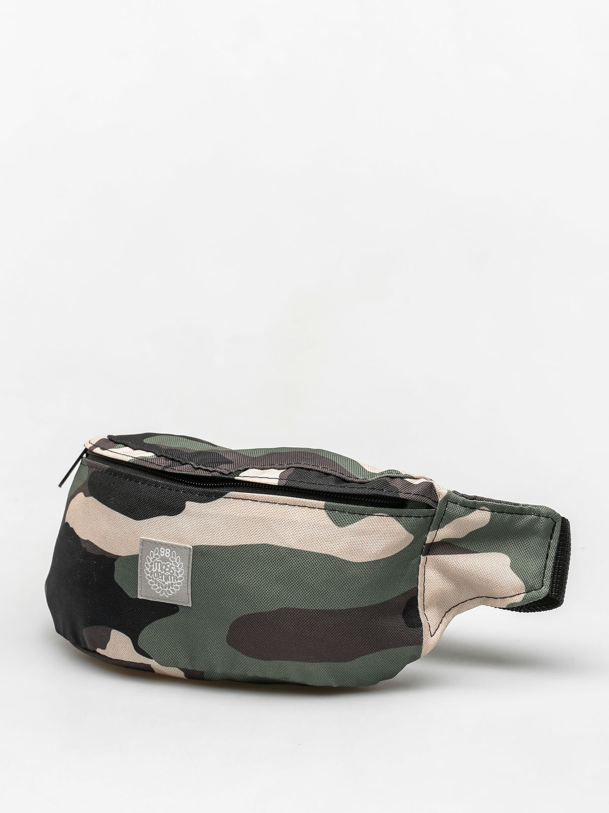 Ĺadvinka MassDnm Base (woodland camo)