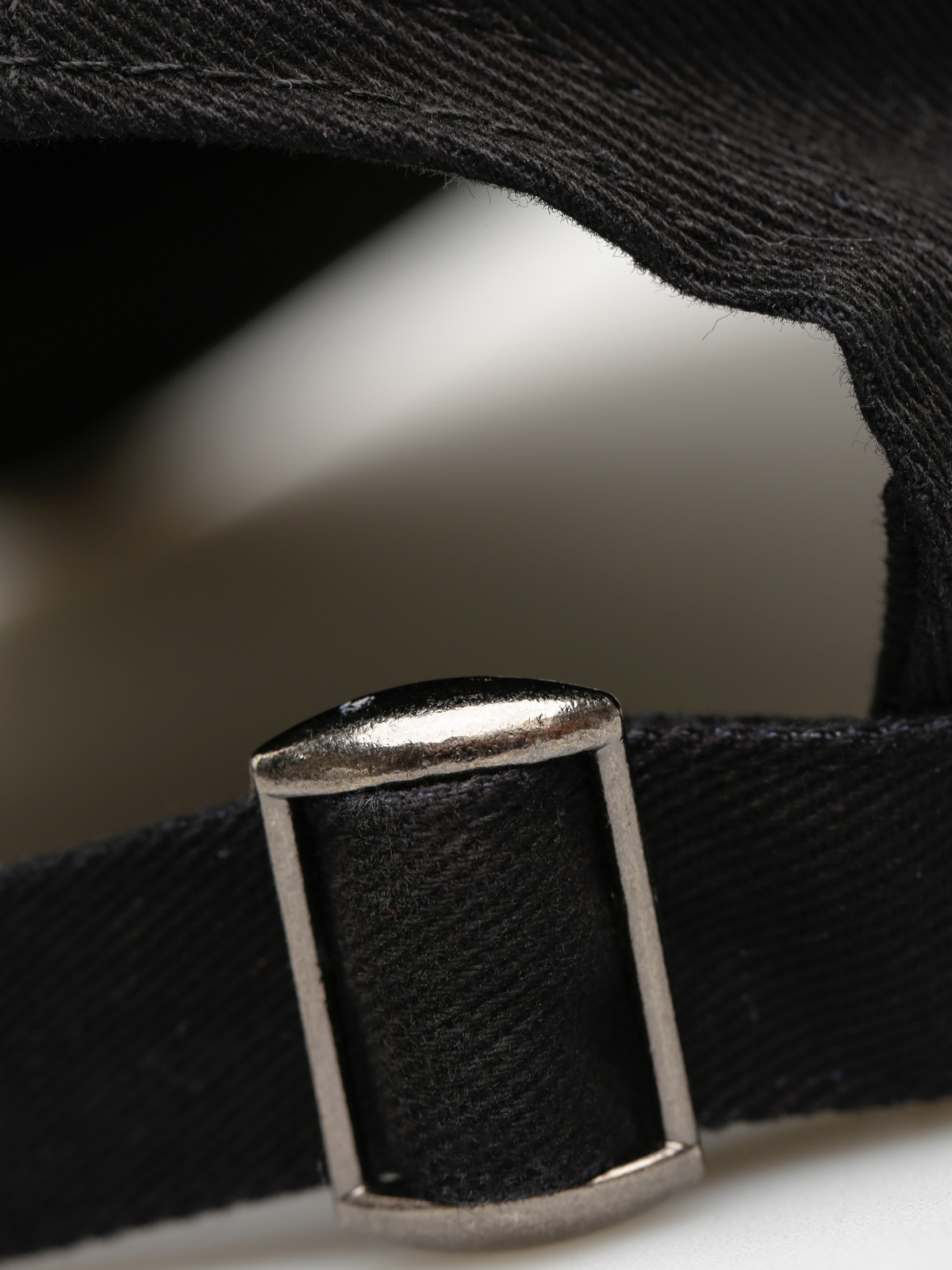 Šiltovka Stussy Basic Logo Low Pro (black)