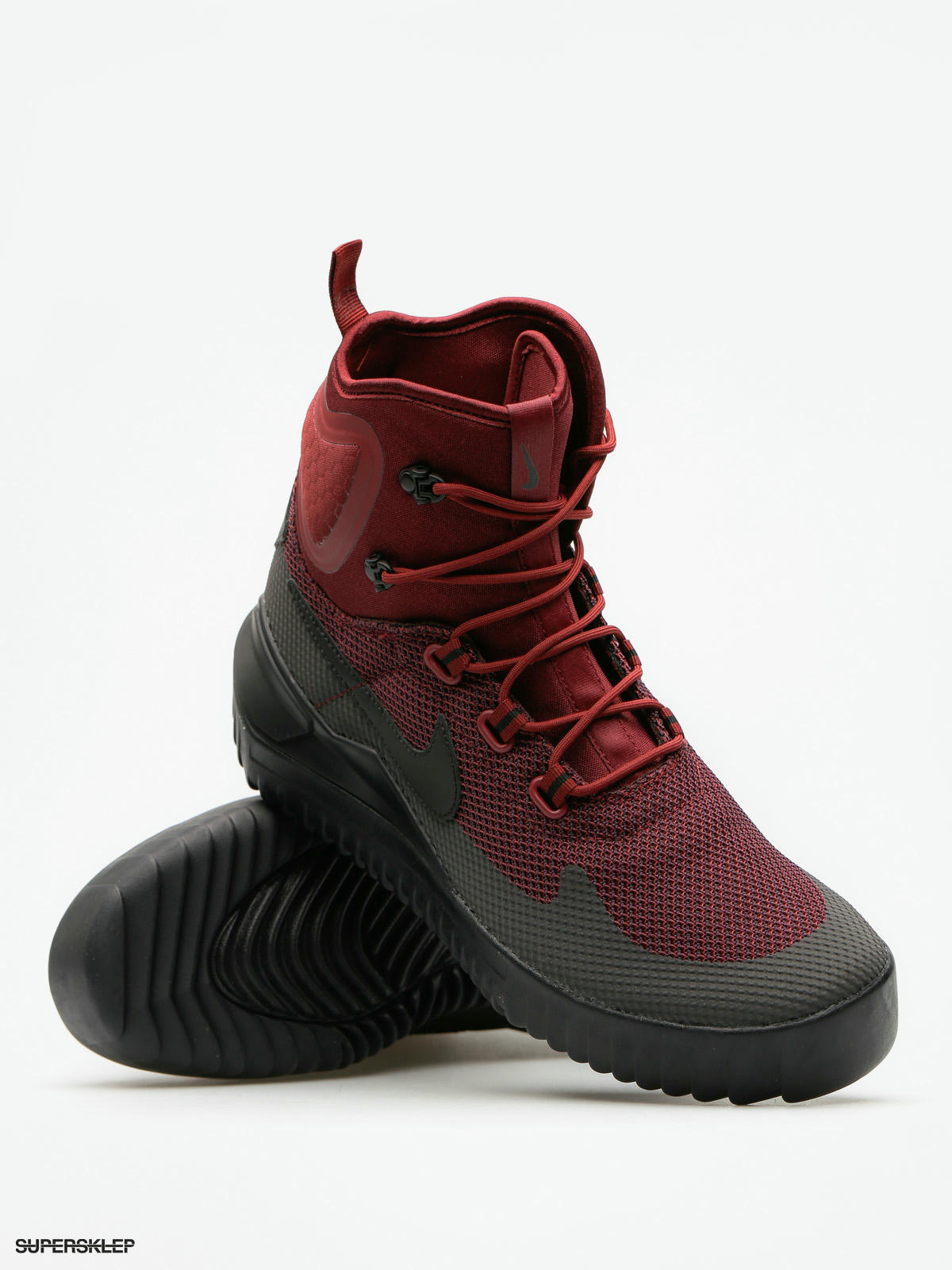 Nike air wild mid 2024 red