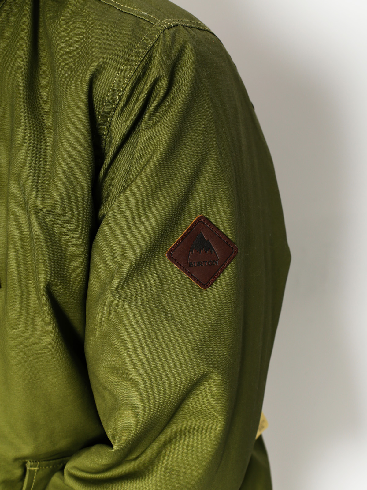 Bunda Burton Sherman (olive branch)